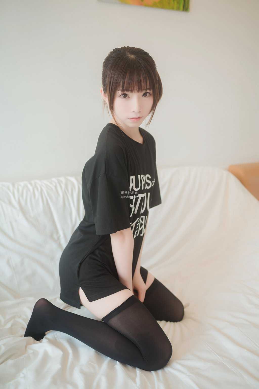 网紅Coser@Kitaro_绮太郞 半袖双马尾-美图