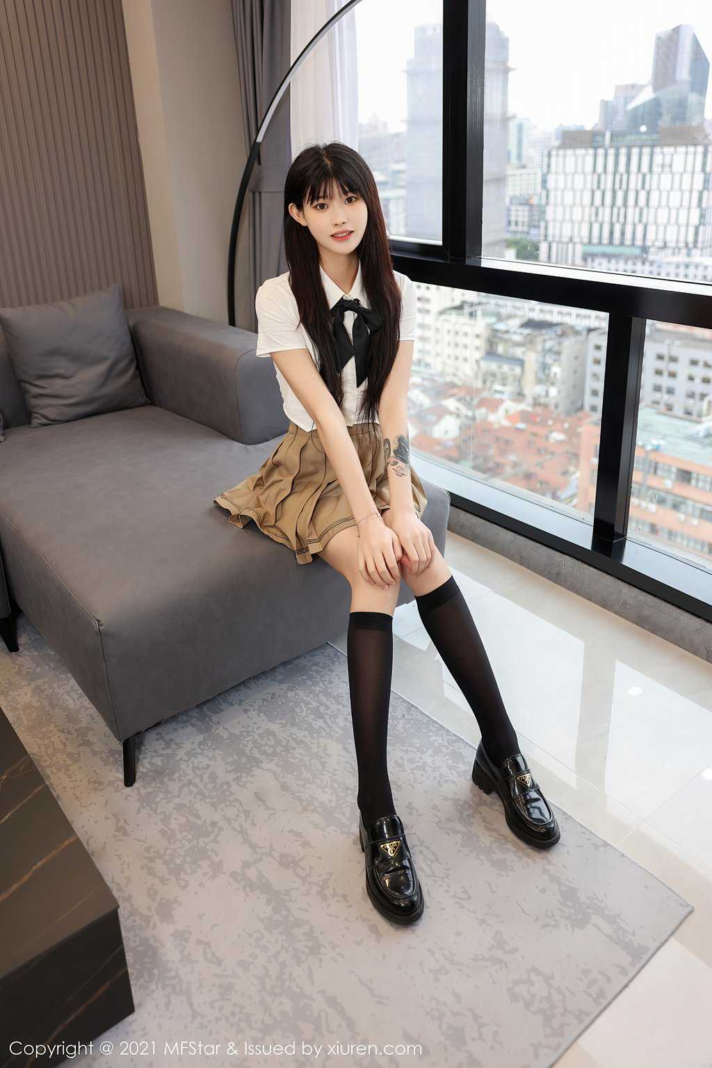 [MFStar模范学苑] 2021.12.10 VOL.546 77qiqi-美图