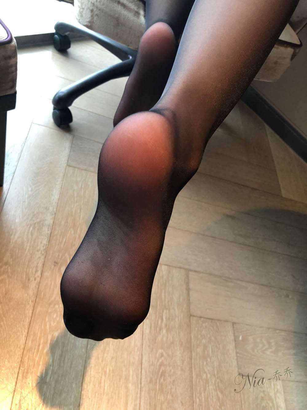 图片[16]-[合集]美脚博主《安乔乔》全套35期及视频[19.7G/新收录/双盘]-美图