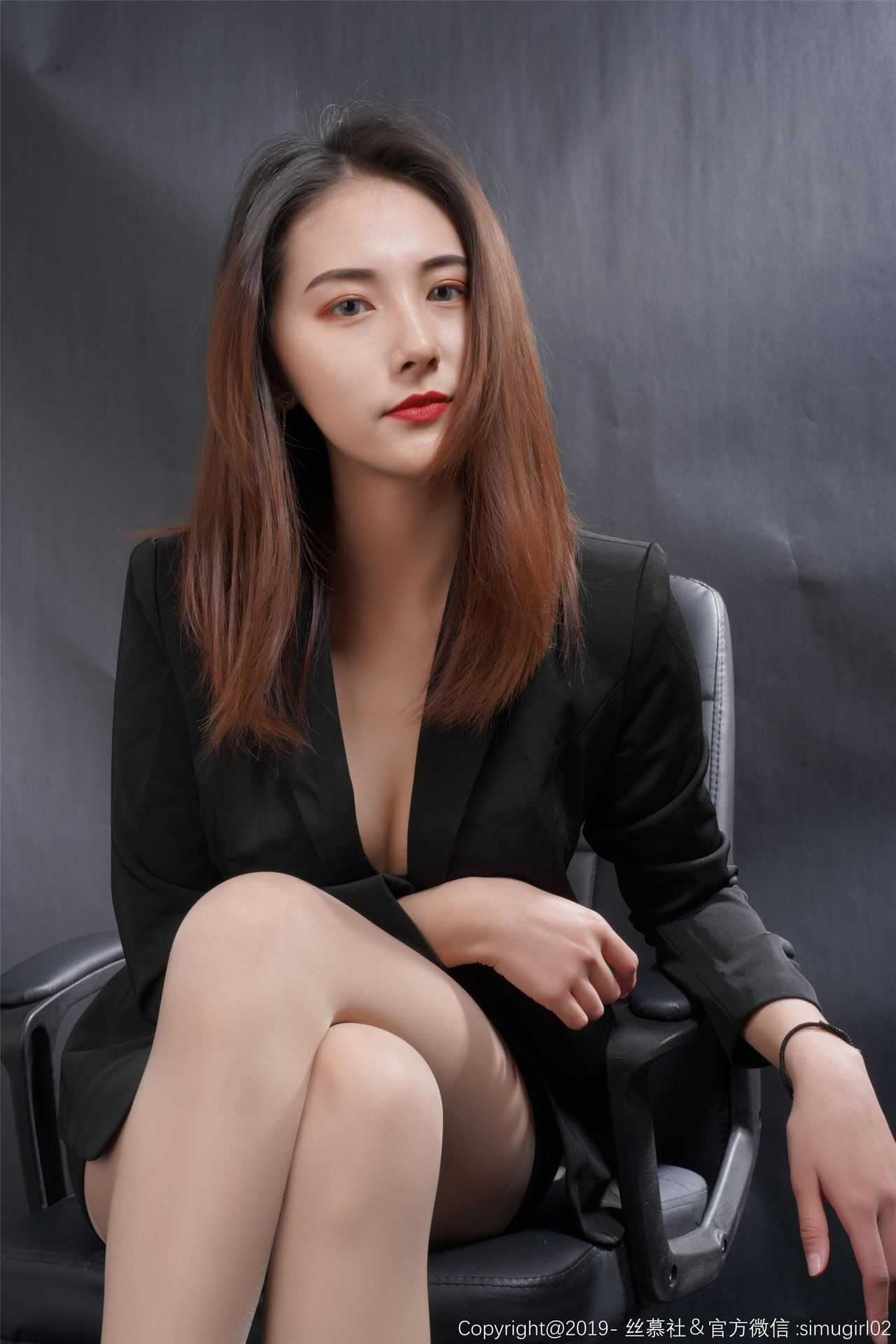 [合集]丝袜系列《丝慕GIRL》高跟丝袜制服合集全6系（SM/特写/蜜系列/熟系列/海外版带视频/故事）,大小100G-美图