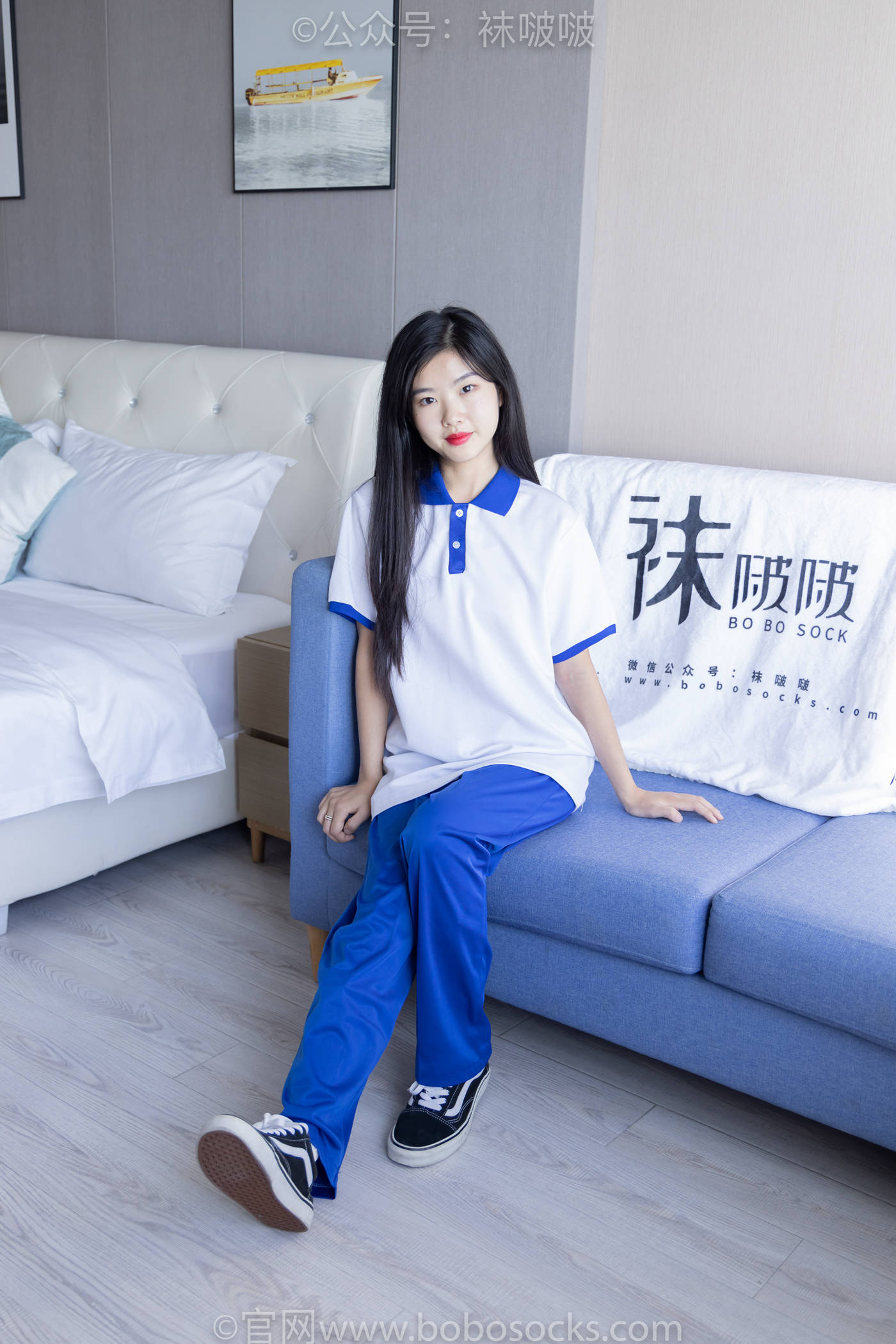 图片[2]-[BoBoSocks袜啵啵]NO.039 小奶熊-校服、vans帆布鞋、短白棉袜、裸足 [154P/1V/7.00GB]-美图