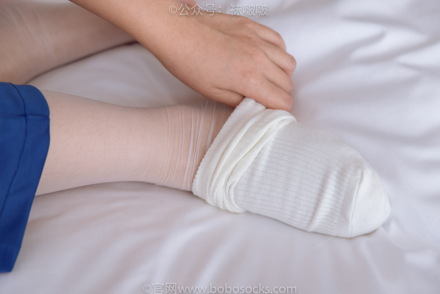 图片[1]-[BoBoSocks袜啵啵]NO.042 砂糖-校服、板鞋、白棉袜、油亮白丝 [139P/1V/6.72GB]-美图