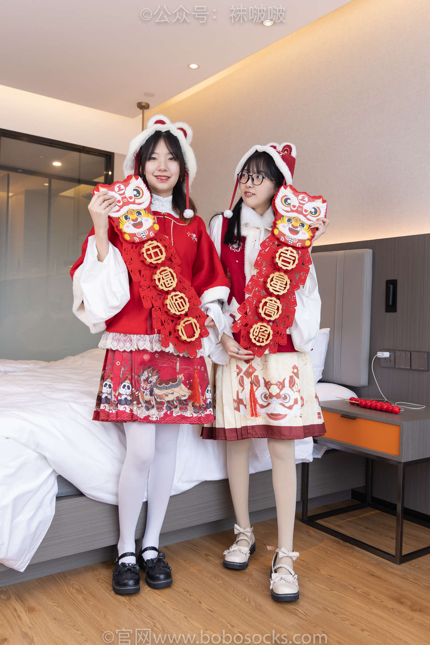 图片[2]-[BoBoSocks袜啵啵]NO.054 小甜豆与稚予-给大家拜年啦[139P/1V/5.87GB]-美图