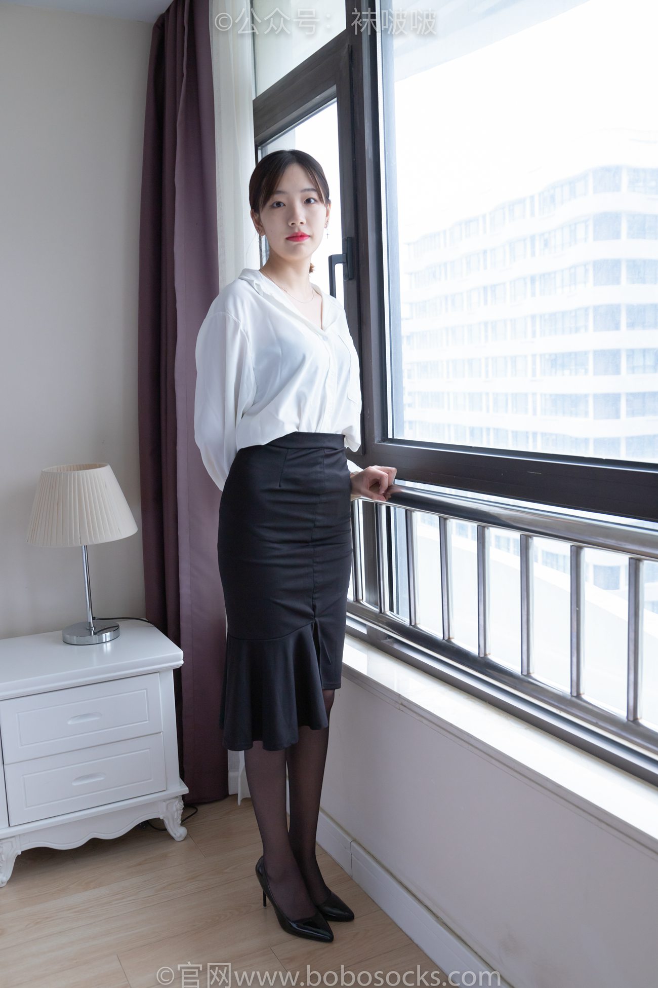 图片[2]-[BoBoSocks袜啵啵]NO.017 小甜豆-OL至服、高跟鞋、黑丝 [131P/1V/3.73GB]-美图