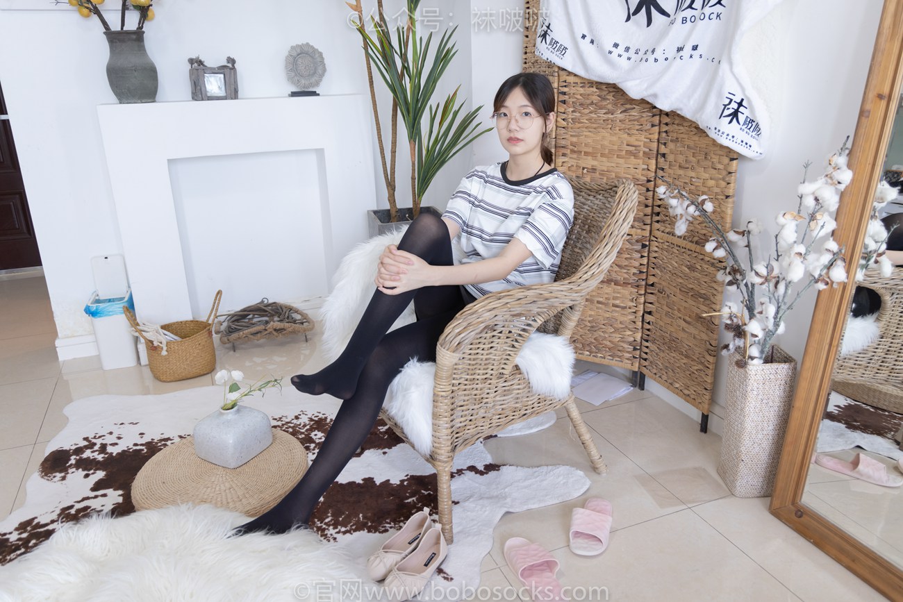 图片[3]-[BoBoSocks袜啵啵]NO.029 小甜豆-平底鞋、厚黑丝、厚肉丝、踩饼干剧情 [144P/1V/4.09GB]-美图