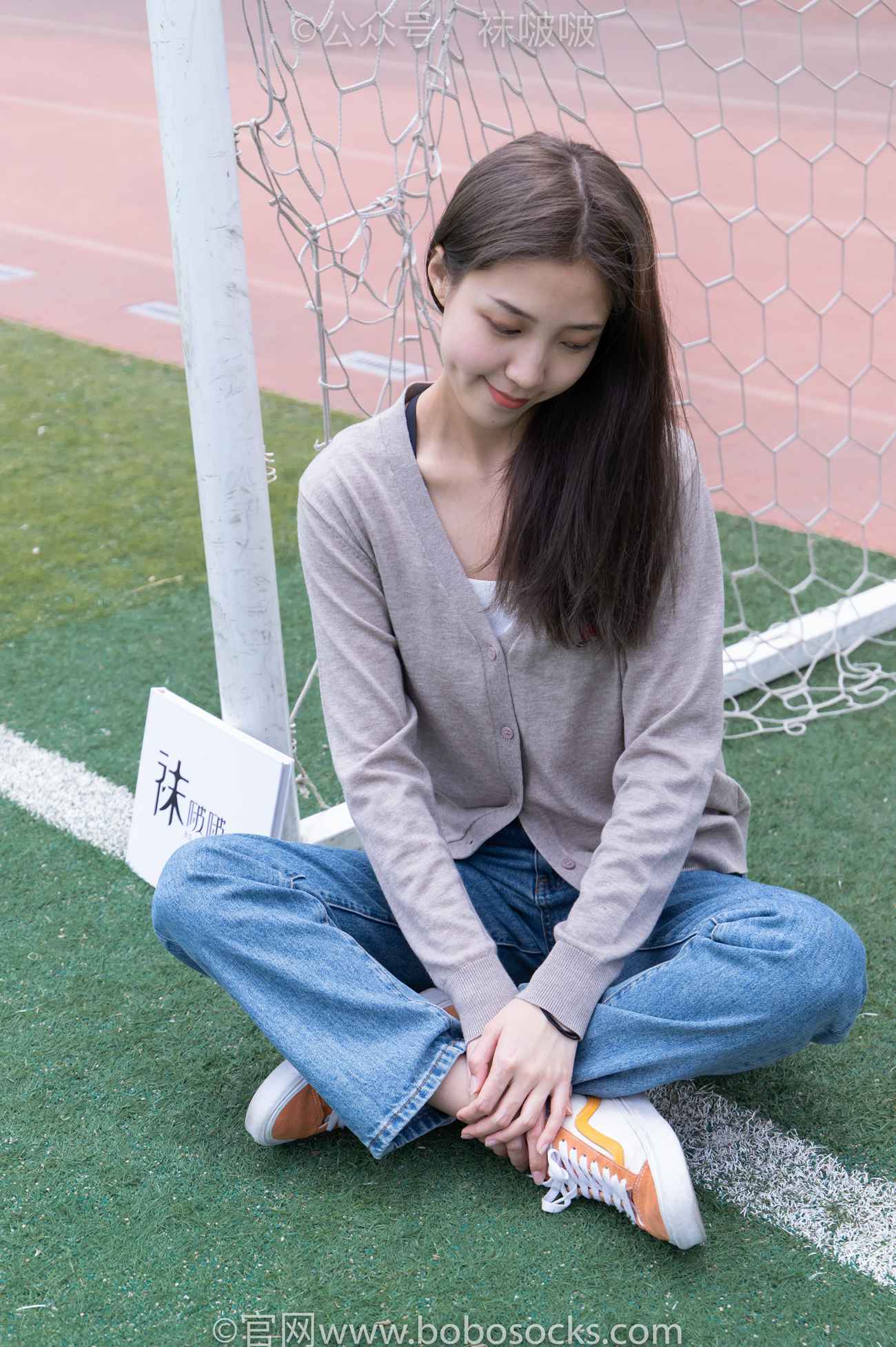 图片[3]-[BoBoSocks袜啵啵]NO.004 泡芙-vans帆布鞋、白棉袜、裸足 [127P/1V/3.26GB]-美图