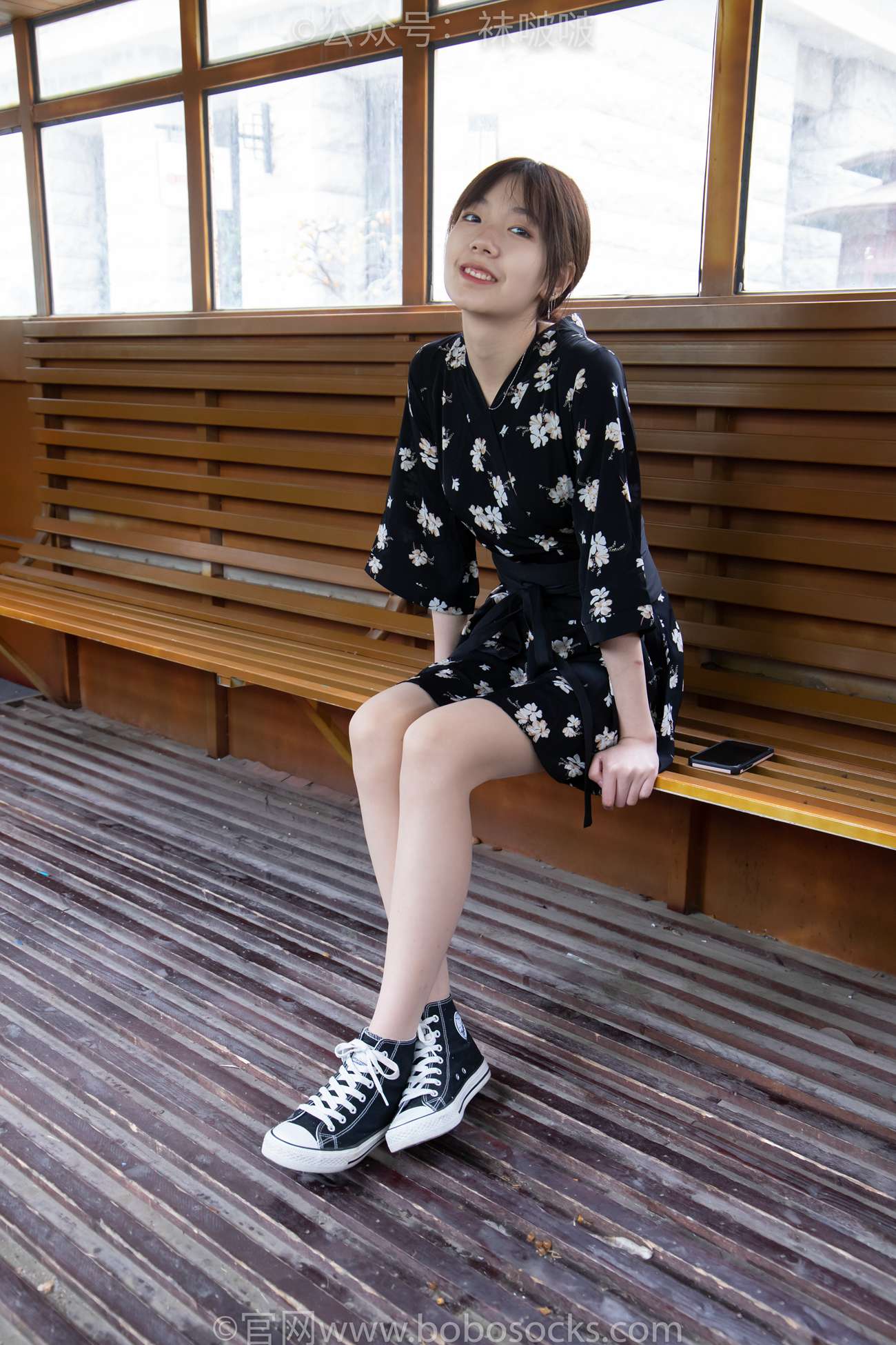 图片[2]-[BoBoSocks袜啵啵]NO.013 小甜豆-匡威帆布鞋、浅灰色短棉袜、肉丝 [132P/1V/8.07GB]-美图