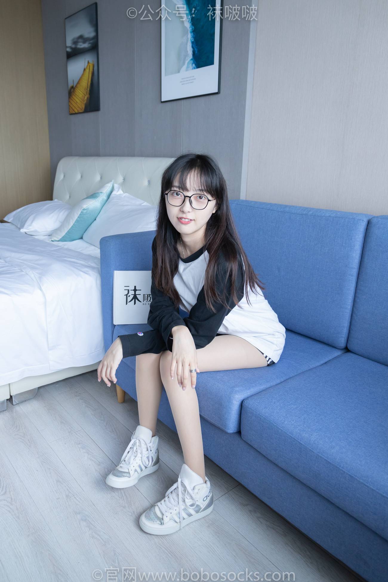 图片[2]-[BoBoSocks袜啵啵]NO.015 稚予-阿迪板鞋、白色短棉袜、肉丝 [135P/1V/3.05GB]-美图