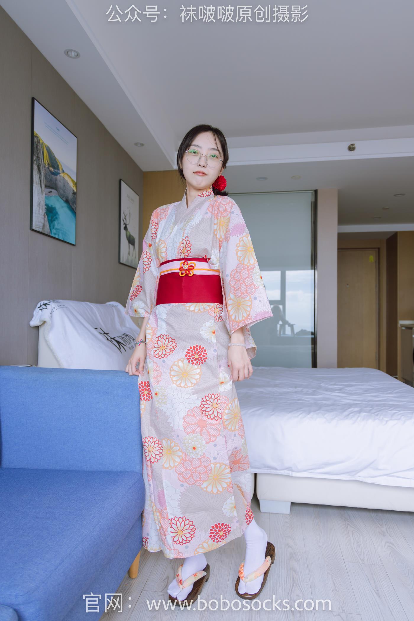 图片[2]-[BoBoSocks袜啵啵]NO.137 稚予-木屐、分指白棉袜、裸足、和风浴衣[170P/1V/6.04GB]-美图
