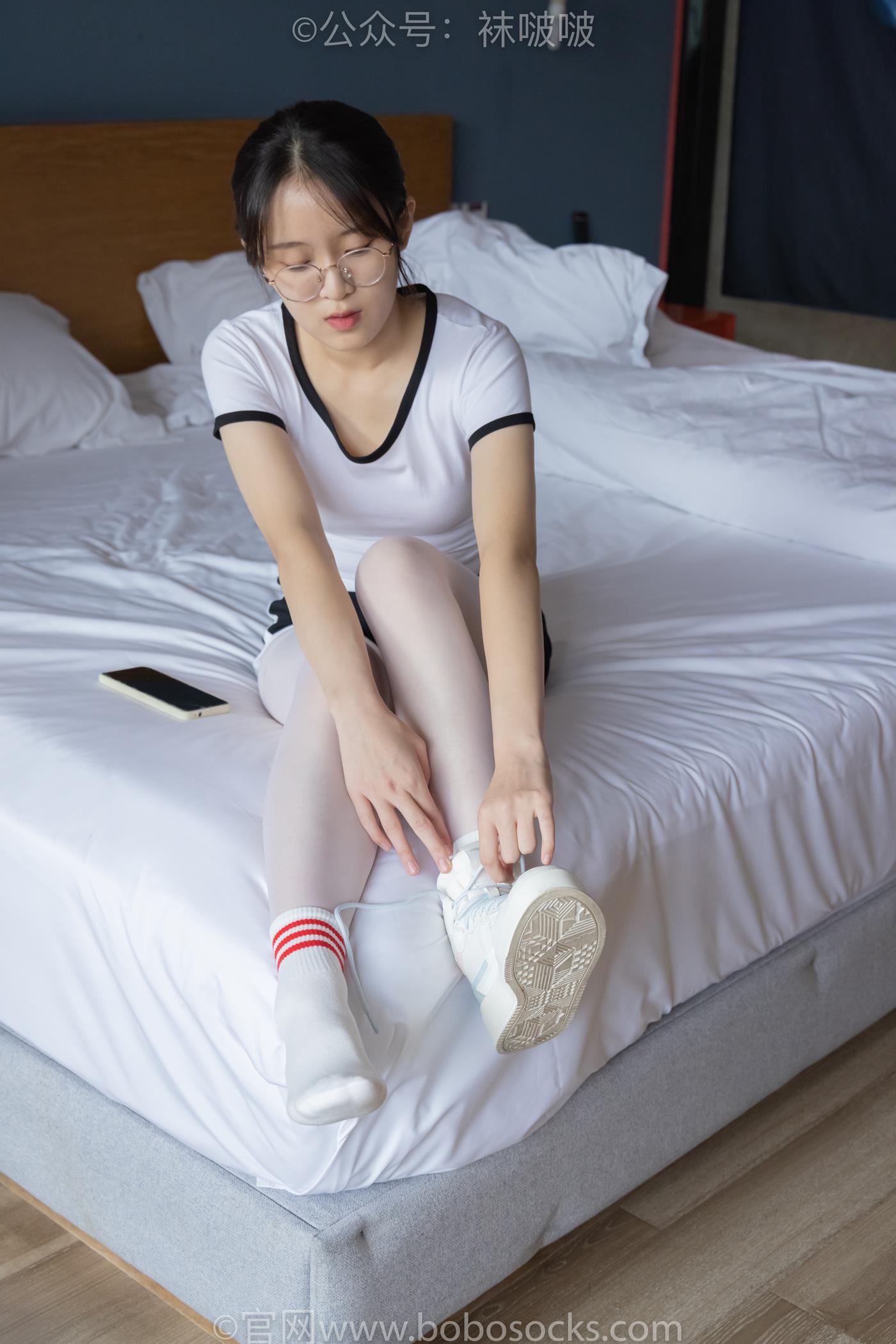 图片[3]-[BoBoSocks袜啵啵]积分限定作品 NO.004 熊熊-板鞋、白棉袜、白丝[139P/1V/6.72GB]-美图