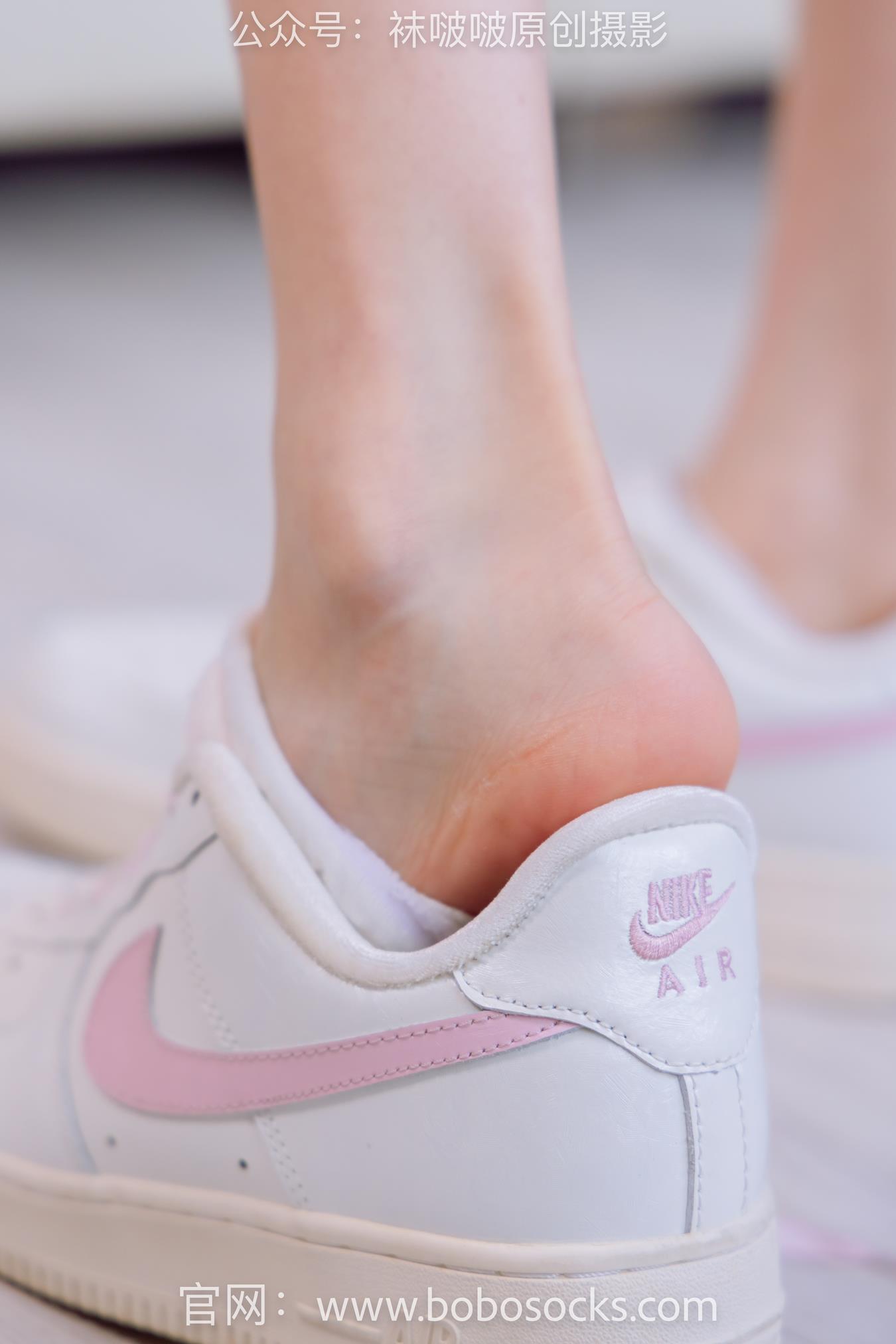 图片[1]-[BoBoSocks袜啵啵]NO.147 稚予-空军一号板鞋、白棉袜、体操服[139P/1V/5.72GB]-美图