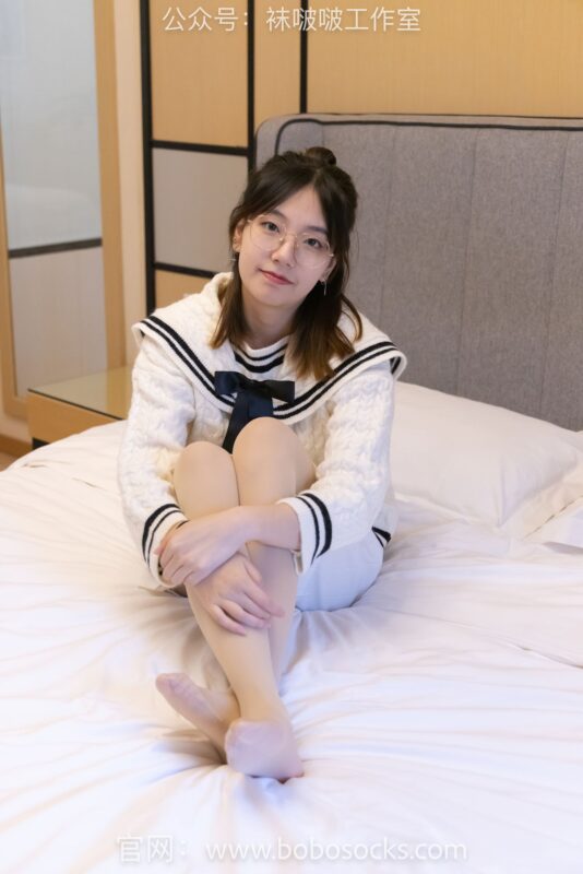 [BoBoSocks袜啵啵]NO.117 小甜豆-黑皮鞋、厚肉丝[135P/1V/6.25GB]-美图