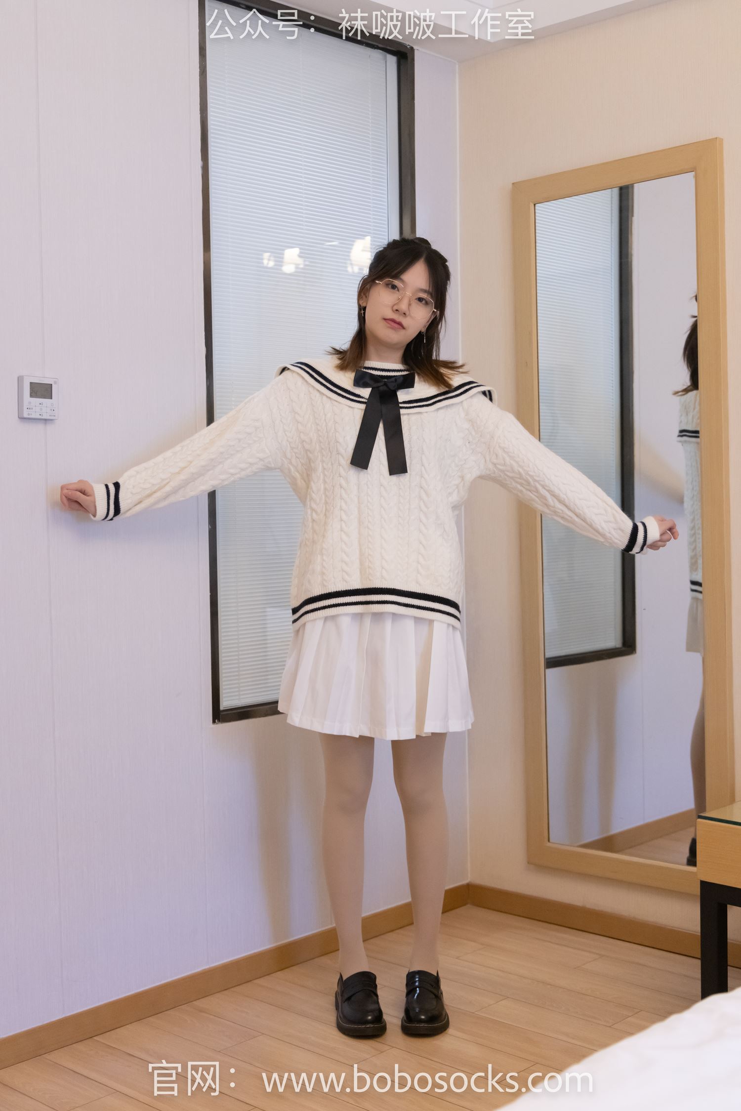 图片[2]-[BoBoSocks袜啵啵]NO.117 小甜豆-黑皮鞋、厚肉丝[135P/1V/6.25GB]-美图