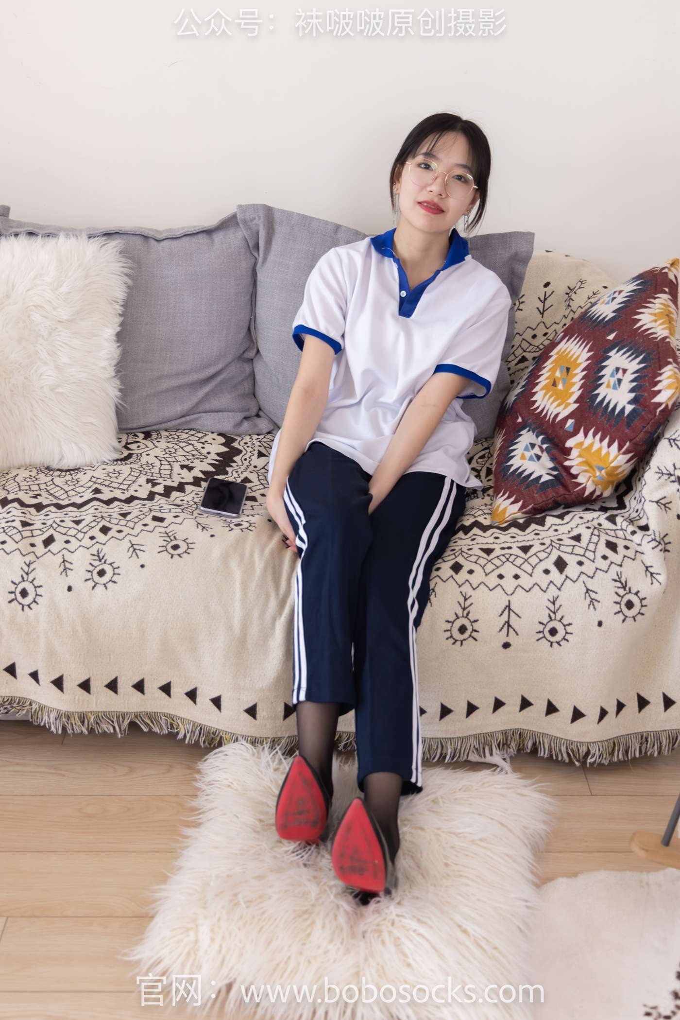 图片[3]-[BoBoSocks袜啵啵]NO.135 小甜豆-高跟鞋、黑丝（脚尖透明款）、裸足[140P/1V/5.86GB]-美图