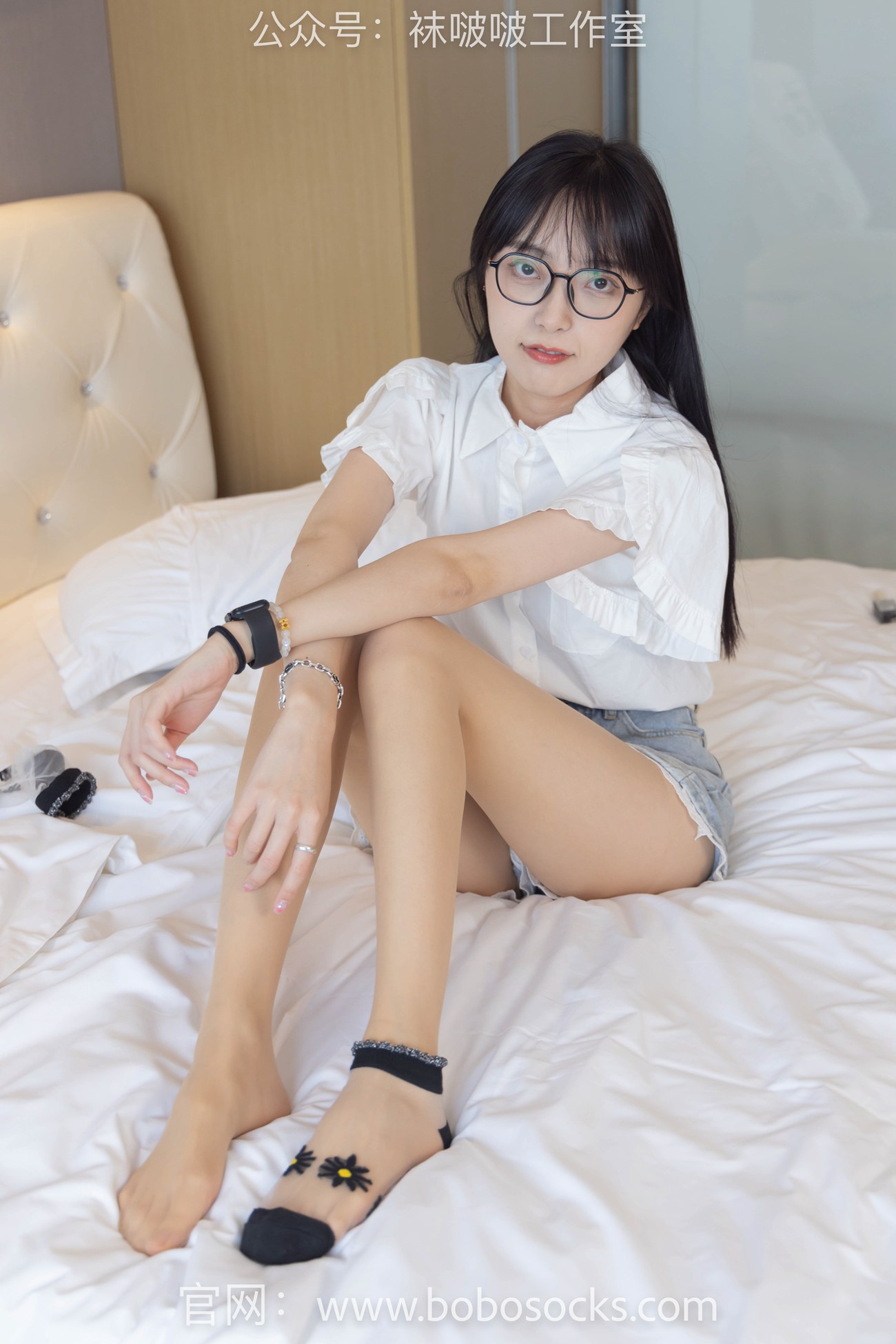 图片[4]-[BoBoSocks袜啵啵]NO.097 稚予-板鞋、玻璃丝短袜、肉丝[140P/1V/3.64GB]-美图