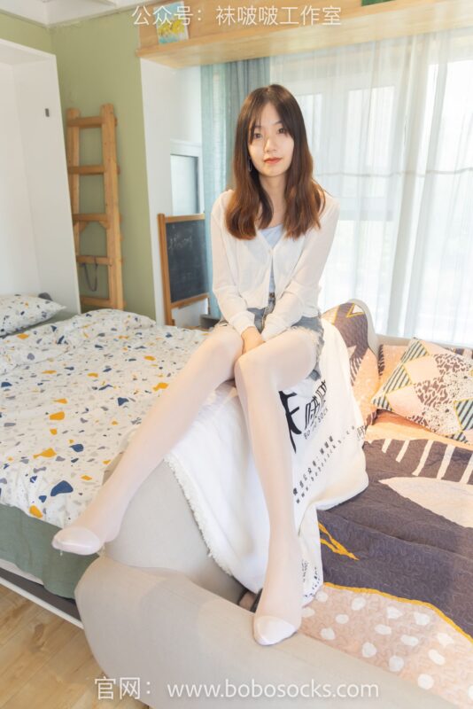 [BoBoSocks袜啵啵]NO.102 小甜豆-板鞋、白丝[140P/1V/5.37GB]-美图