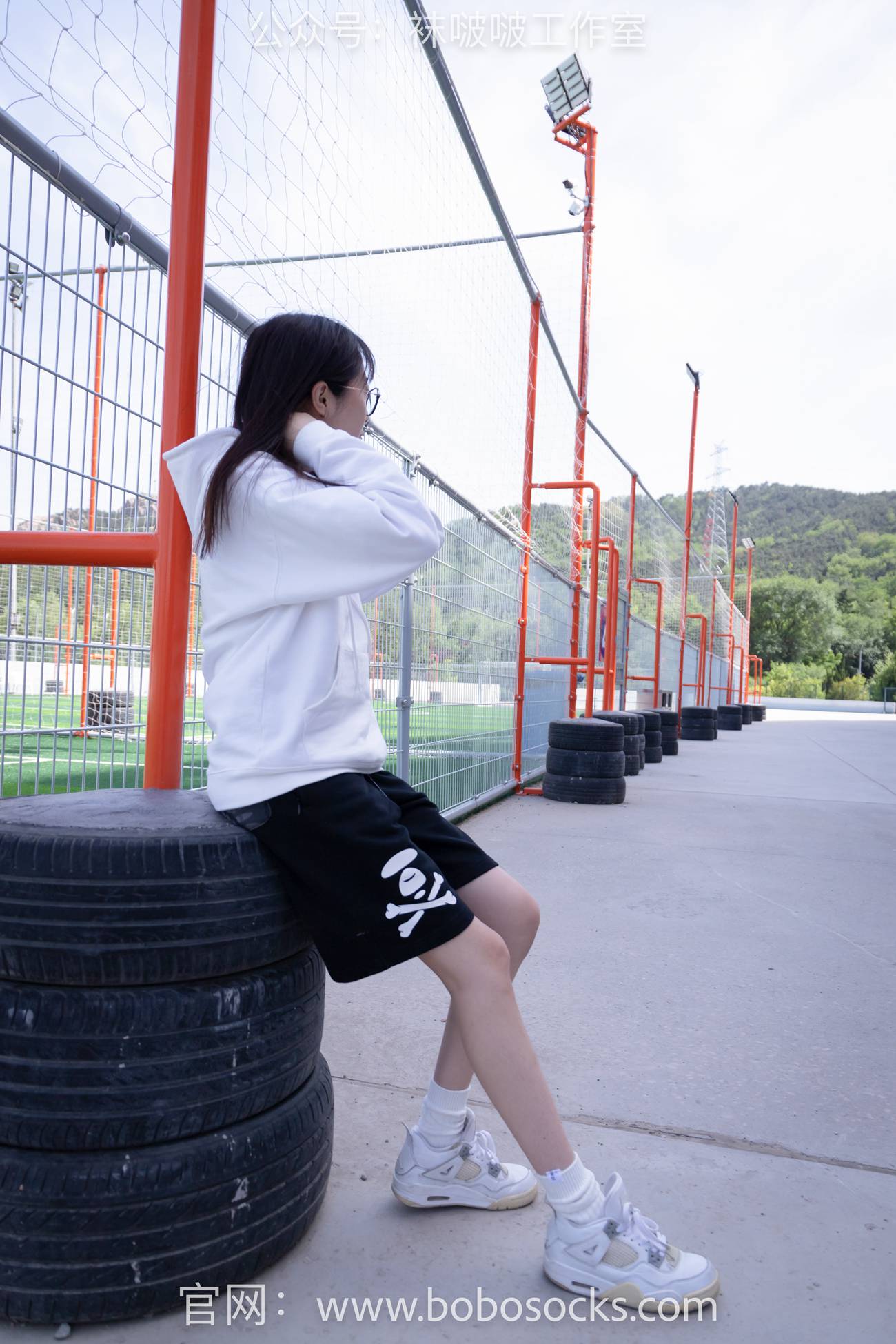 图片[3]-[BoBoSocks袜啵啵]NO.103 稚予-AJ篮球鞋、白棉袜、裸足[134P/1V/2.52GB]-美图