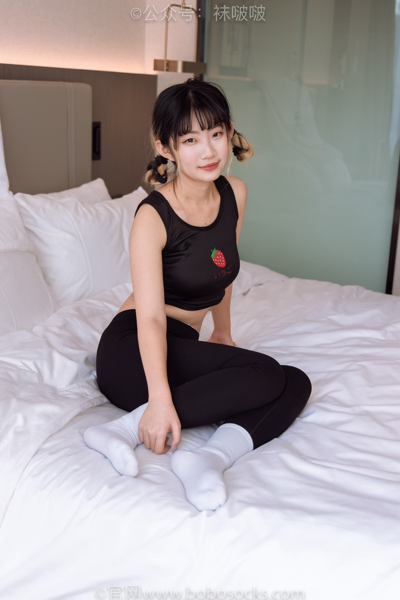 图片[1]-[BoBoSocks袜啵啵]NO.059 砂糖-AJ板鞋、白棉袜、裸足 [142P/1V/6.72GB]-美图