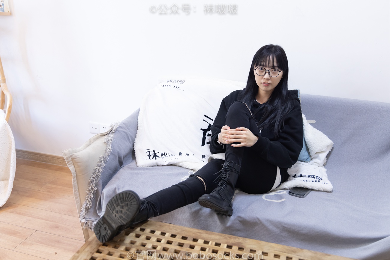 图片[4]-[BoBoSocks袜啵啵]NO.061 稚予-短靴、白棉袜、裸足 [145P/1V/6.96GB]-美图