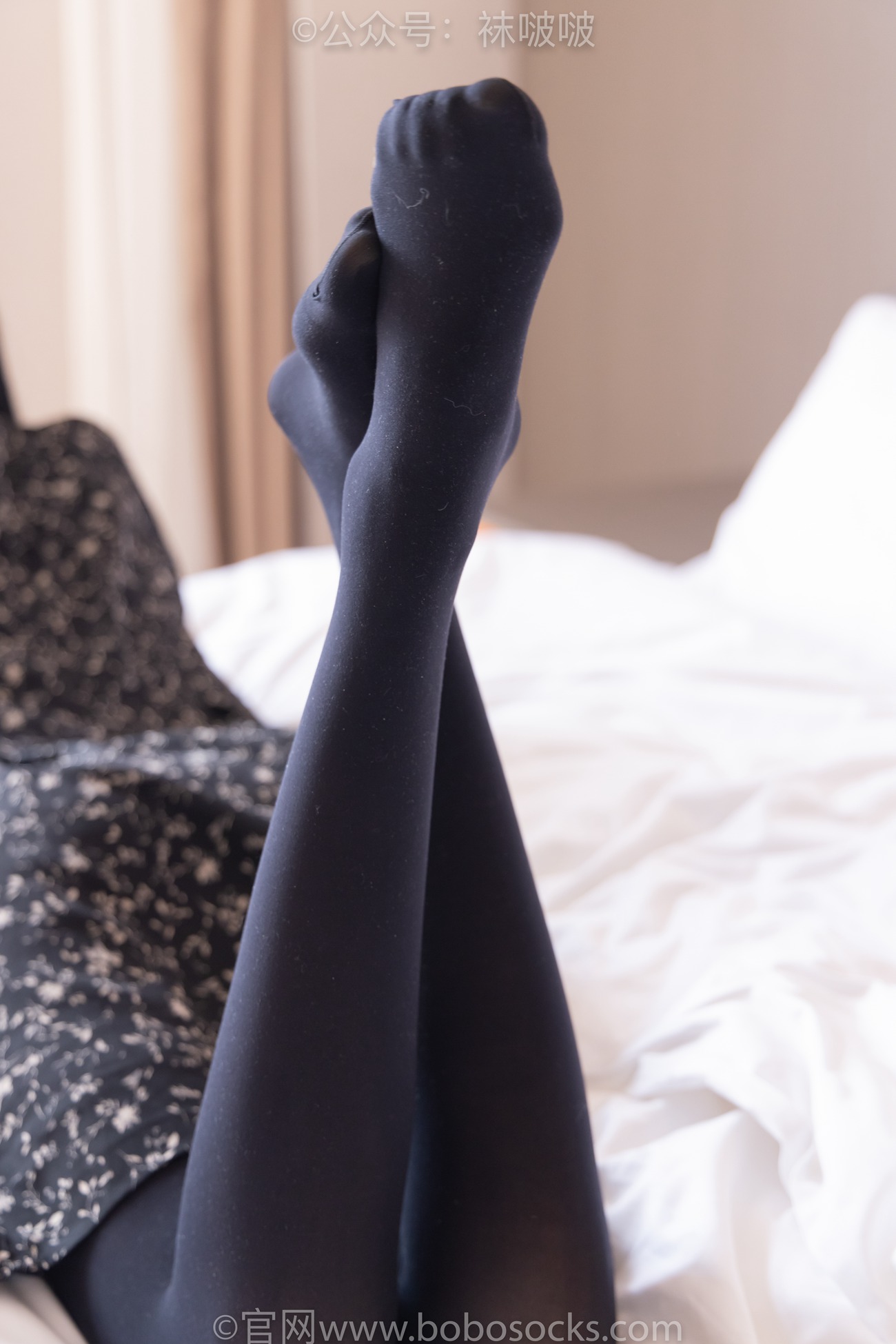 图片[1]-[BoBoSocks袜啵啵]NO.064 稚予-平底鞋、厚黑丝 [137P/1V/6.37GB]-美图