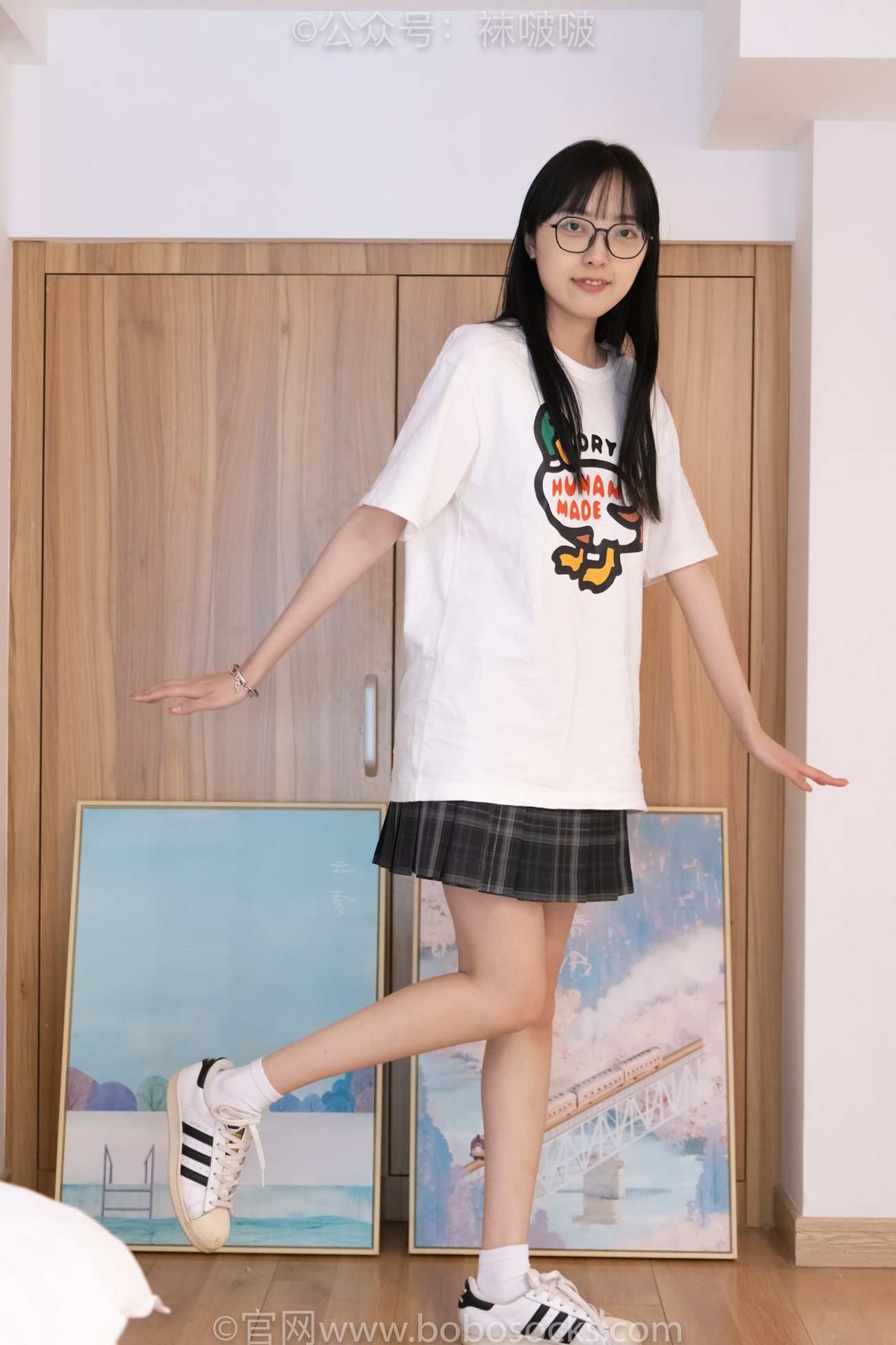 图片[2]-[BoBoSocks袜啵啵]NO.073 稚予-贝壳头、白棉袜、裸足 [145P/1V/6.83GB]-美图