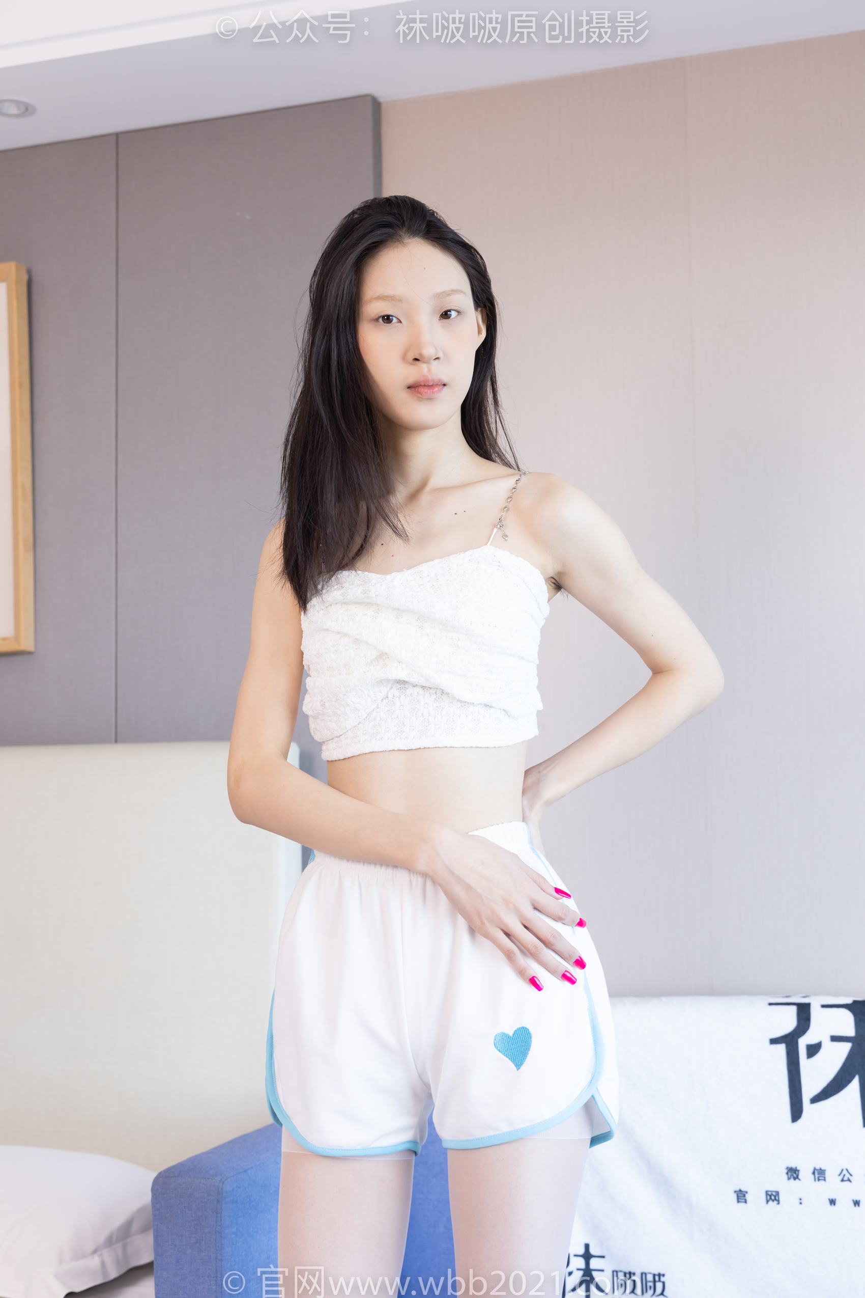 图片[3]-[BoBoSocks袜啵啵]NO.360 雪糕-高跟鞋、白丝、灰丝[155P/1V/5.85GB]-美图