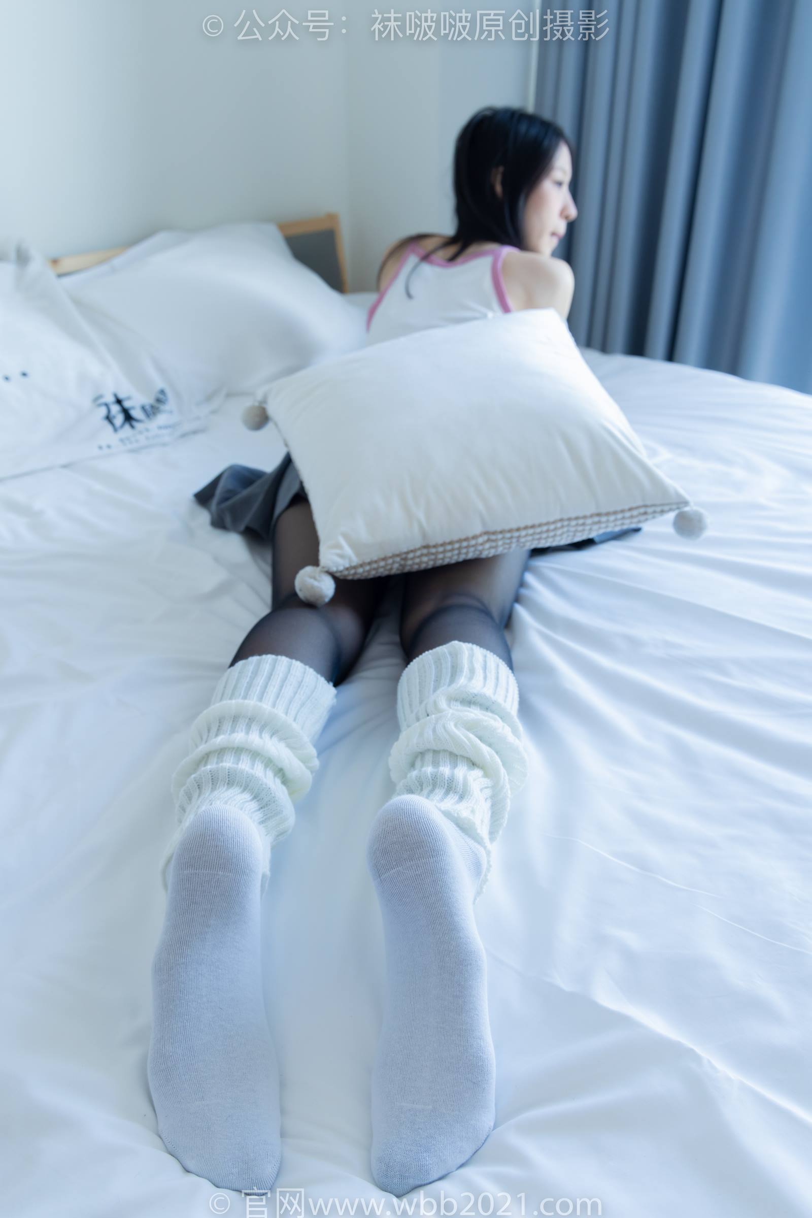 图片[1]-[BoBoSocks袜啵啵]NO.333 雪糕-板鞋、白棉袜、黑丝、堆堆袜套[140P/1V/5.93GB]-美图