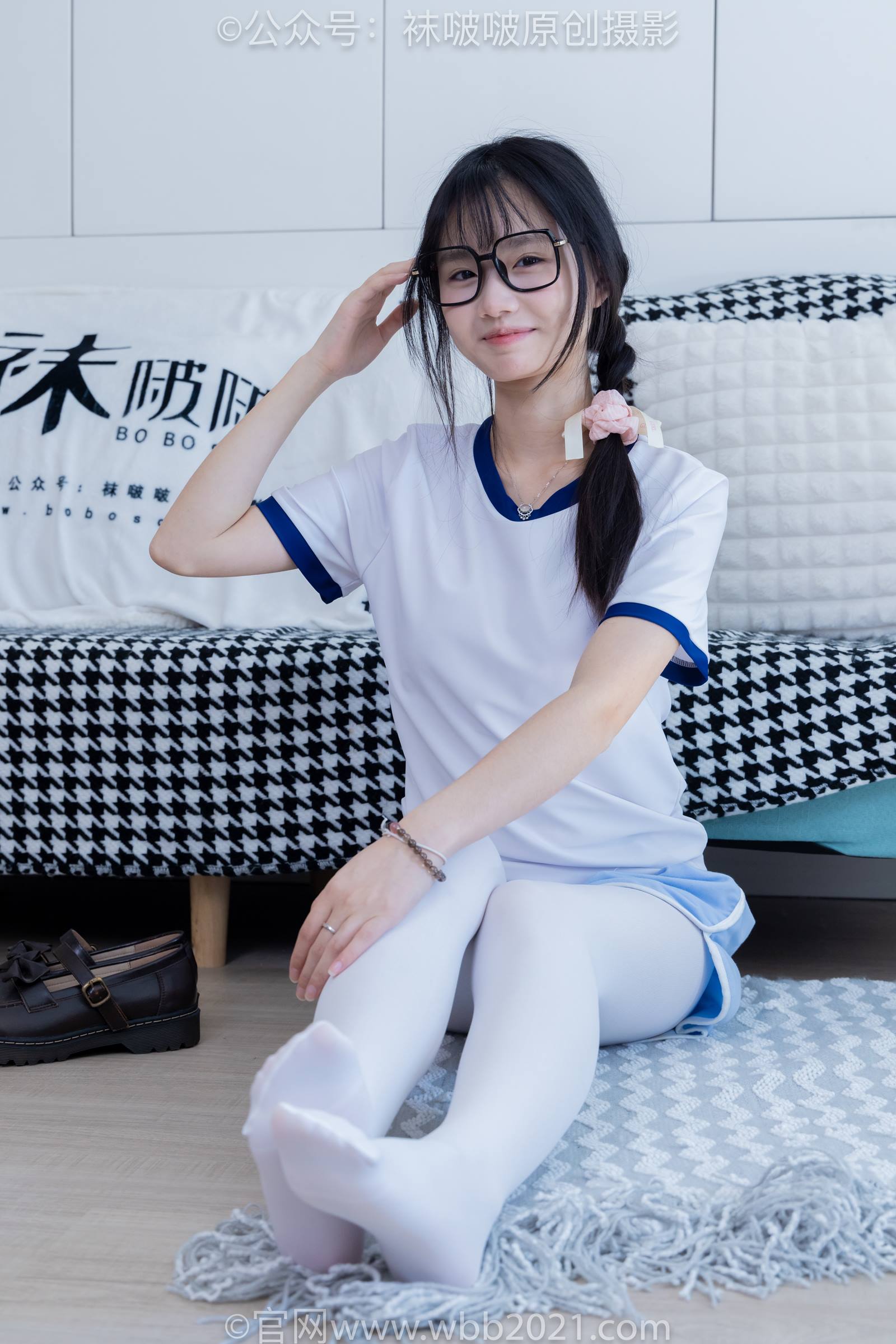 图片[5]-[BoBoSocks袜啵啵]NO.325 甜甜圈-皮鞋、厚白丝[145P/1V/6.81GB]-美图