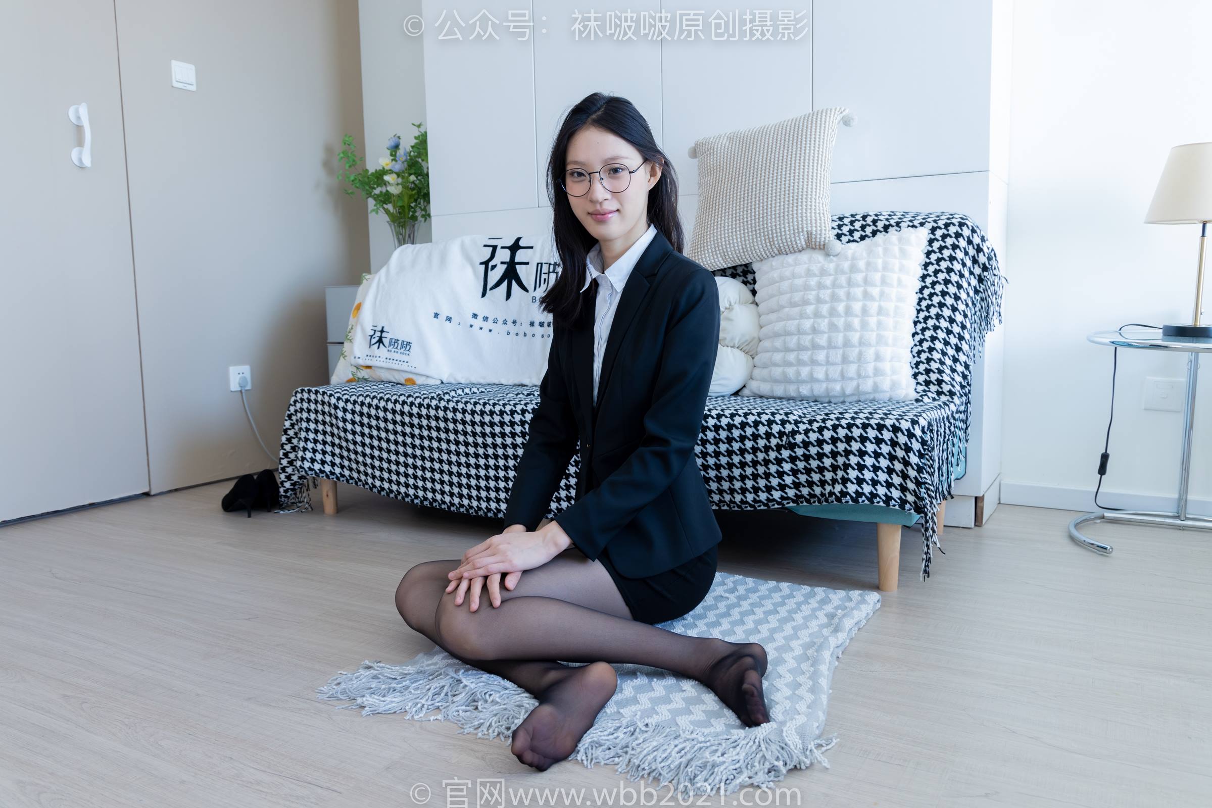 图片[5]-[BoBoSocks袜啵啵]NO.327 雪糕-高跟鞋、黑丝、ol风[140P/1V/5.97GB]-美图