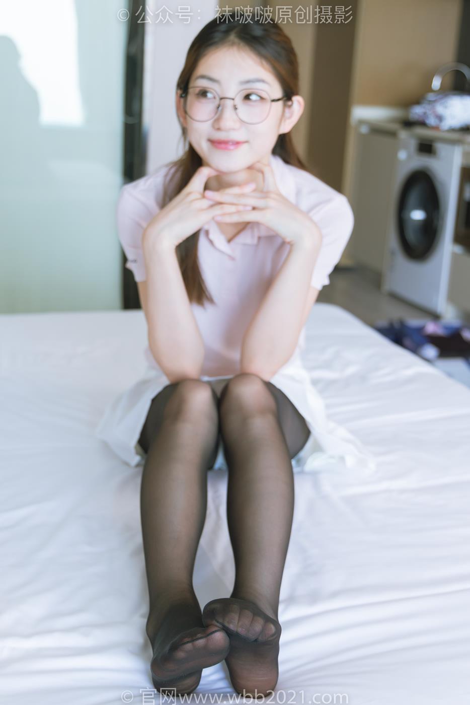 图片[4]-[BoBoSocks袜啵啵]NO.273 小沫-运动鞋、粉色棉袜、黑丝[144P/1V/6.08GB]-美图