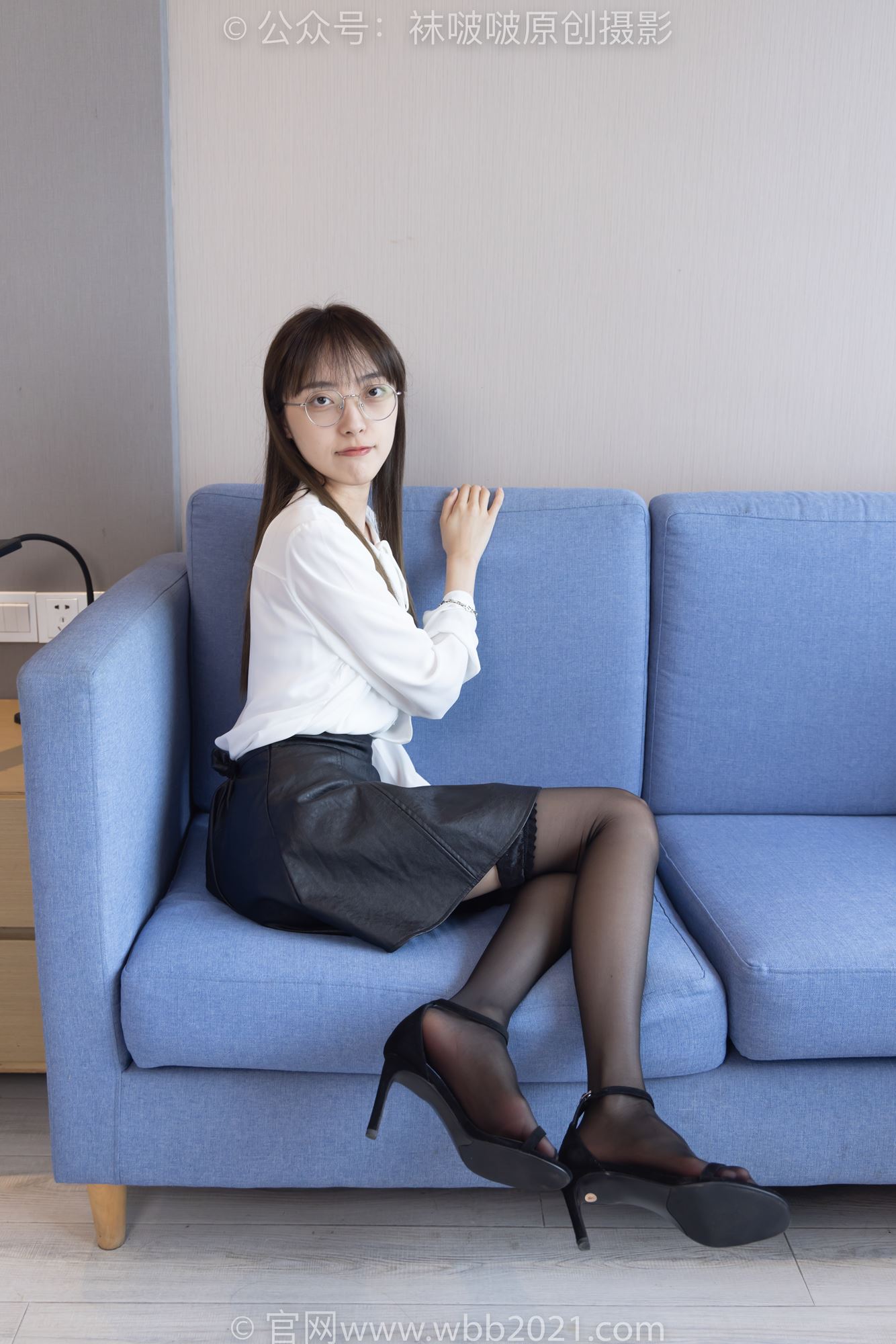 图片[3]-[BoBoSocks袜啵啵]NO.285 稚予-两双高跟鞋、灰丝大腿袜、黑丝大腿袜[145P/1V/5.46GB]-美图