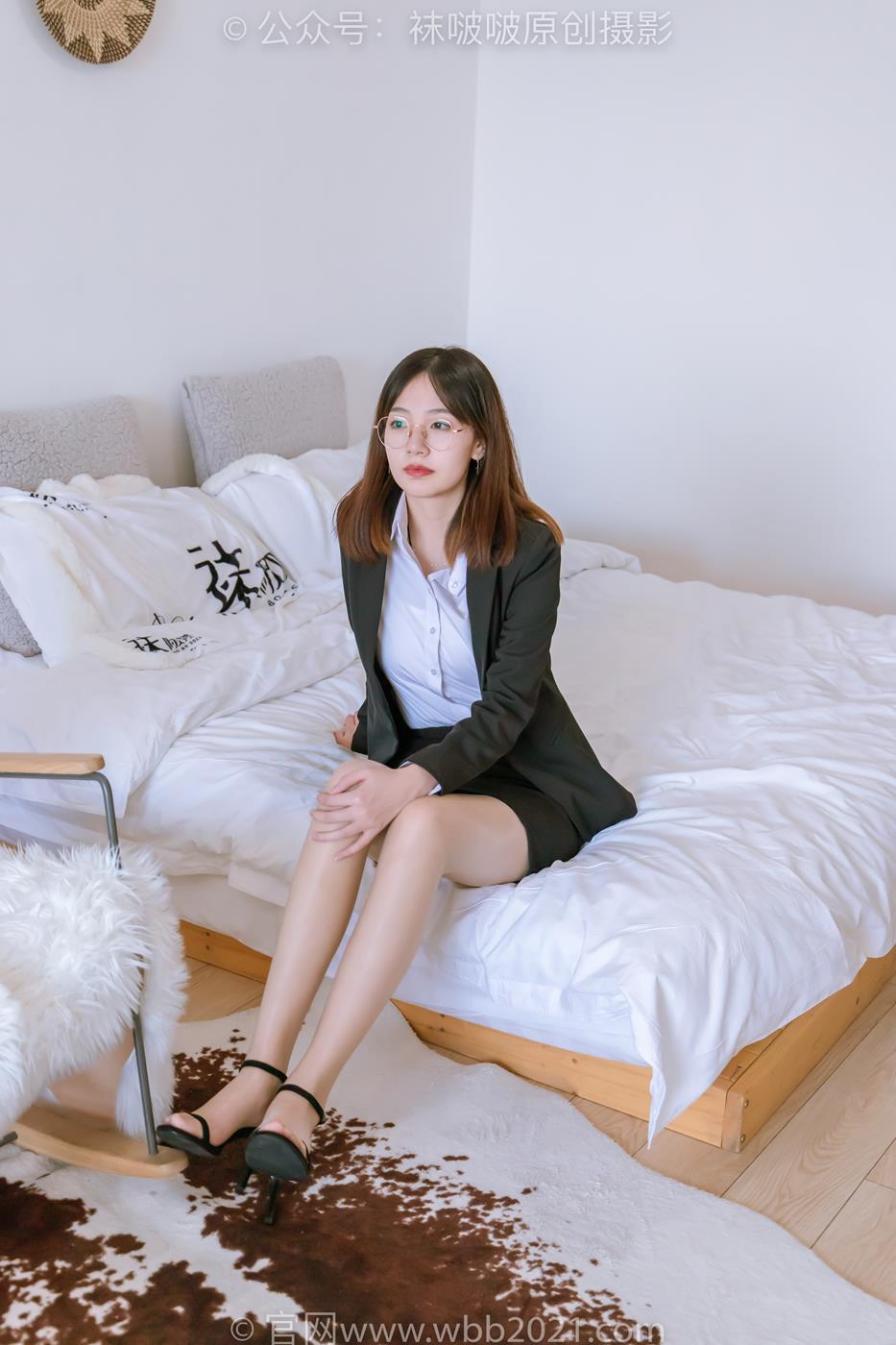 图片[2]-[BoBoSocks袜啵啵]NO.267 小甜豆-高跟鞋、油亮肉丝、ol至服[130P/1V/4.64GB]-美图