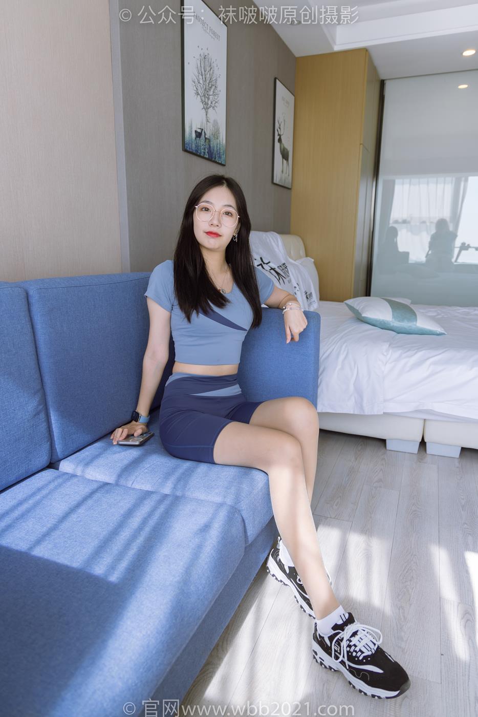 图片[2]-[BoBoSocks袜啵啵]NO.269 小甜豆-运动鞋、白棉袜、灰丝、瑜伽裤裤里丝[140P/1V/5.63GB]-美图