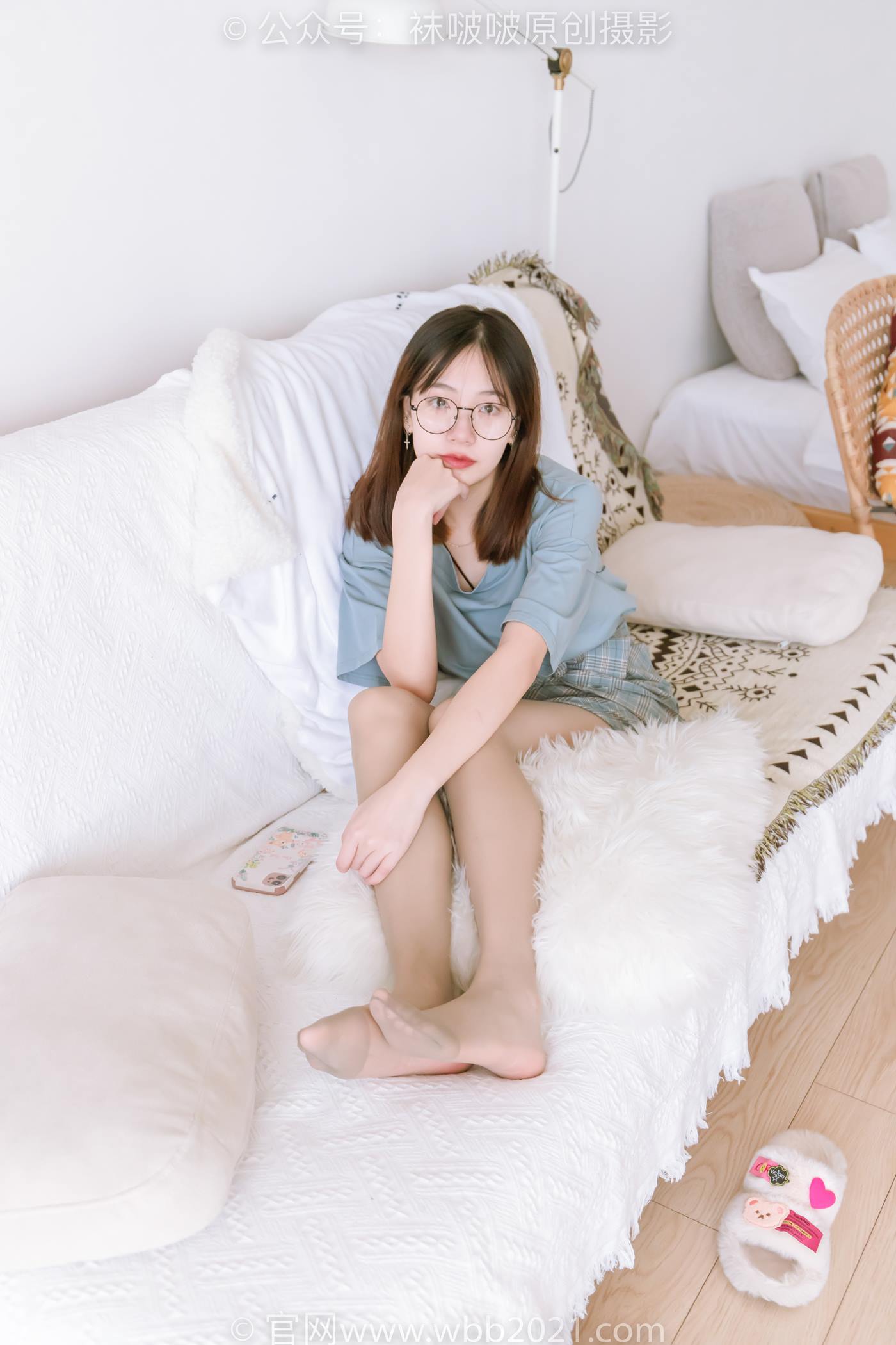 图片[3]-[BoBoSocks袜啵啵]NO.239 小甜豆-棉拖鞋、灰丝、裸足[140P/1V/5.22GB]-美图