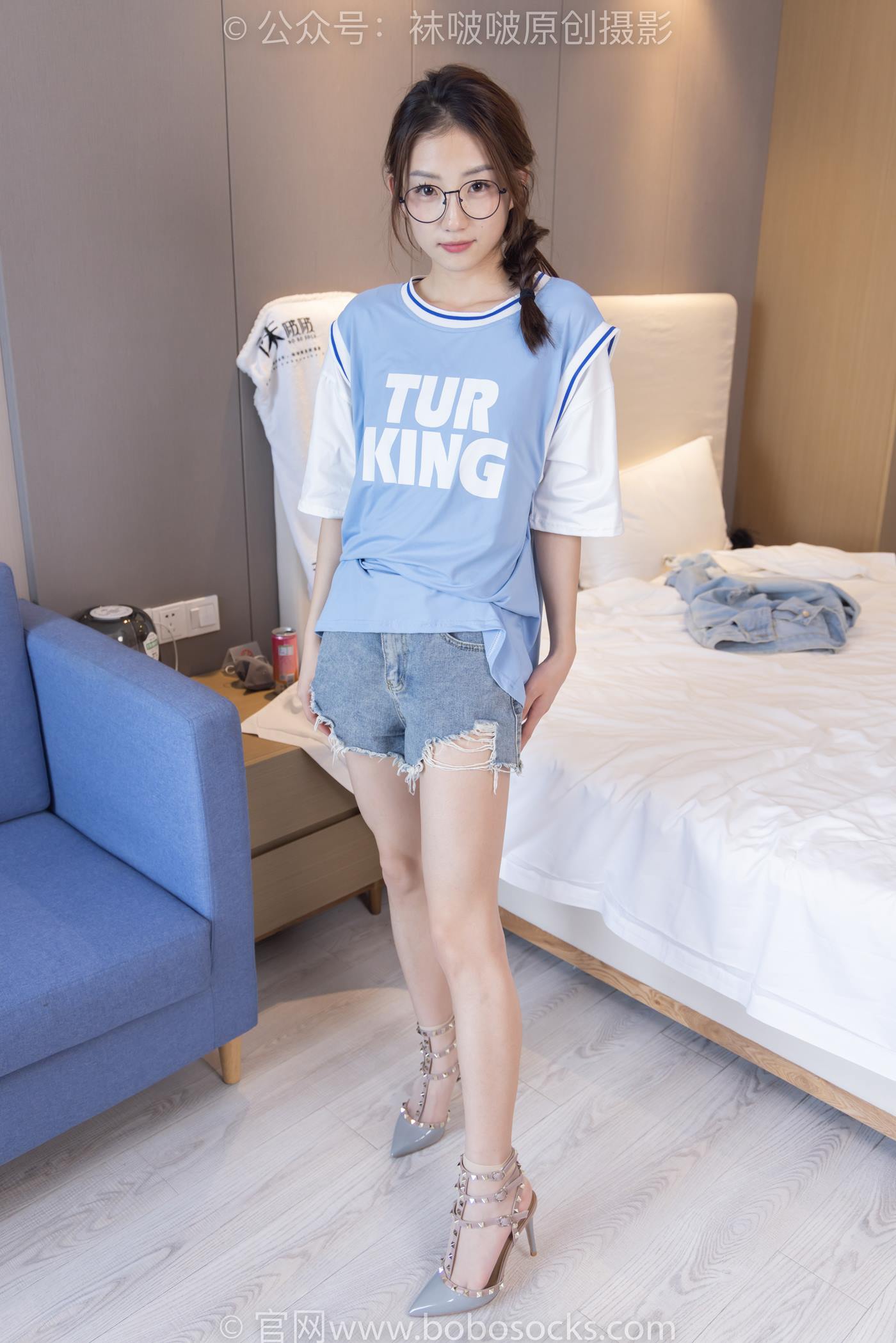 图片[2]-[BoBoSocks袜啵啵]NO.217 小沫-高跟鞋、皮鞋、短肉丝、自然穿脏白棉袜[150P/1V/6.03GB]-美图