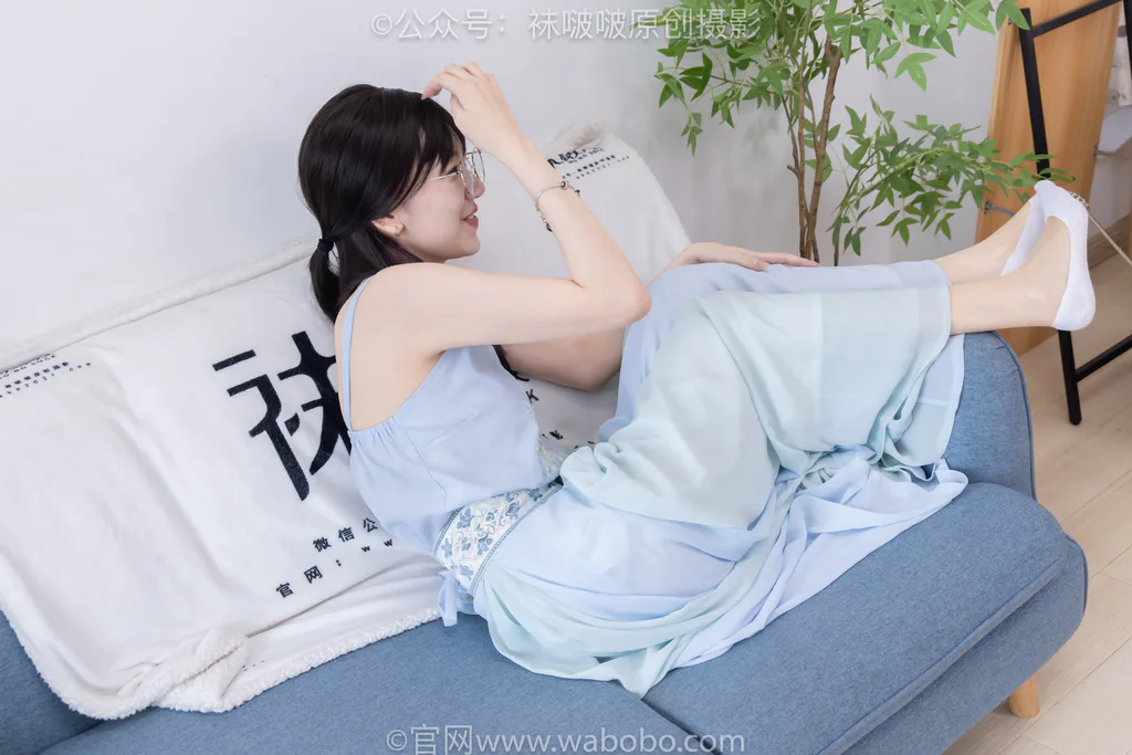 [BoBoSocks袜啵啵]NO.643 小甜豆-汉服、白船袜、薄肉丝、裸足[164P/1V/6.66GB]-美图