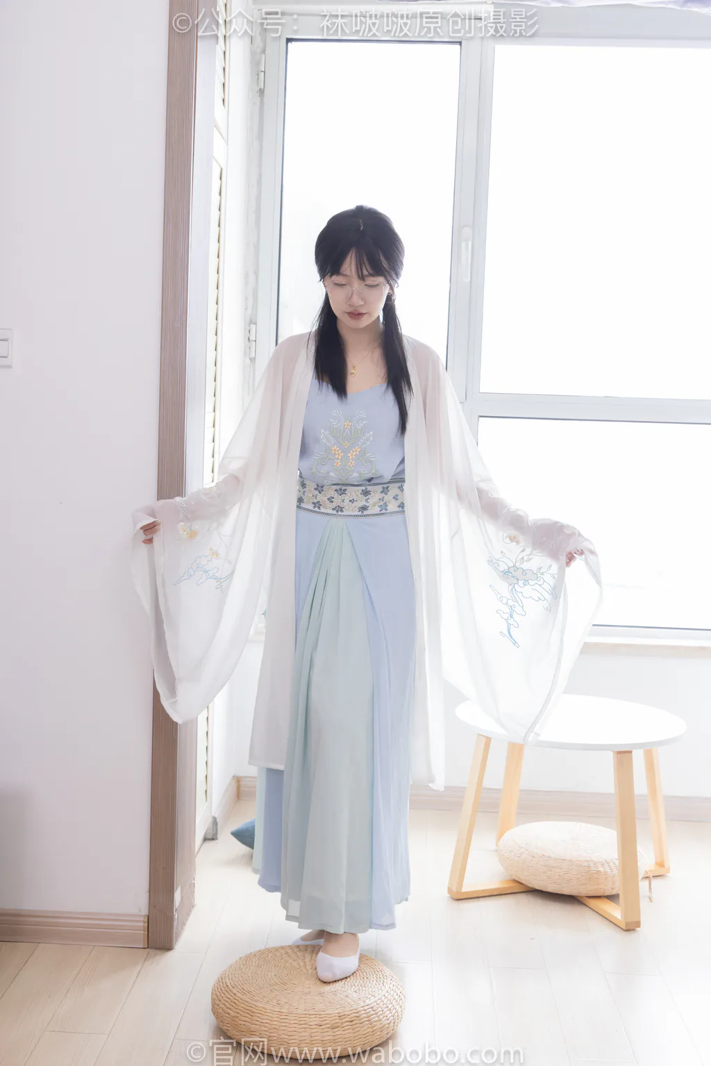 图片[4]-[BoBoSocks袜啵啵]NO.643 小甜豆-汉服、白船袜、薄肉丝、裸足[164P/1V/6.66GB]-美图