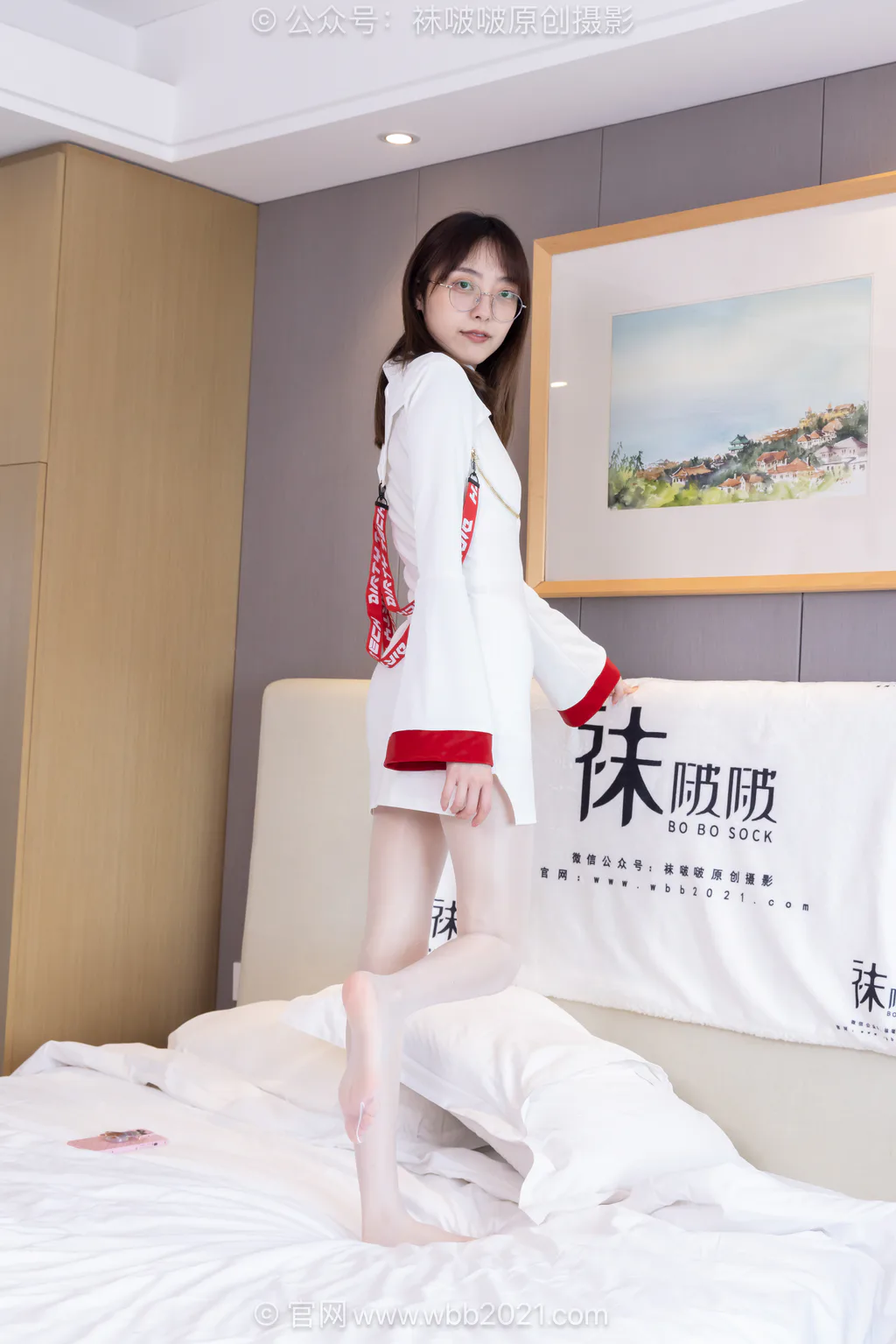 [BoBoSocks袜啵啵]NO.627 稚予-高跟鞋、板鞋、油亮薄白丝[145P/1V/5.86GB]-美图