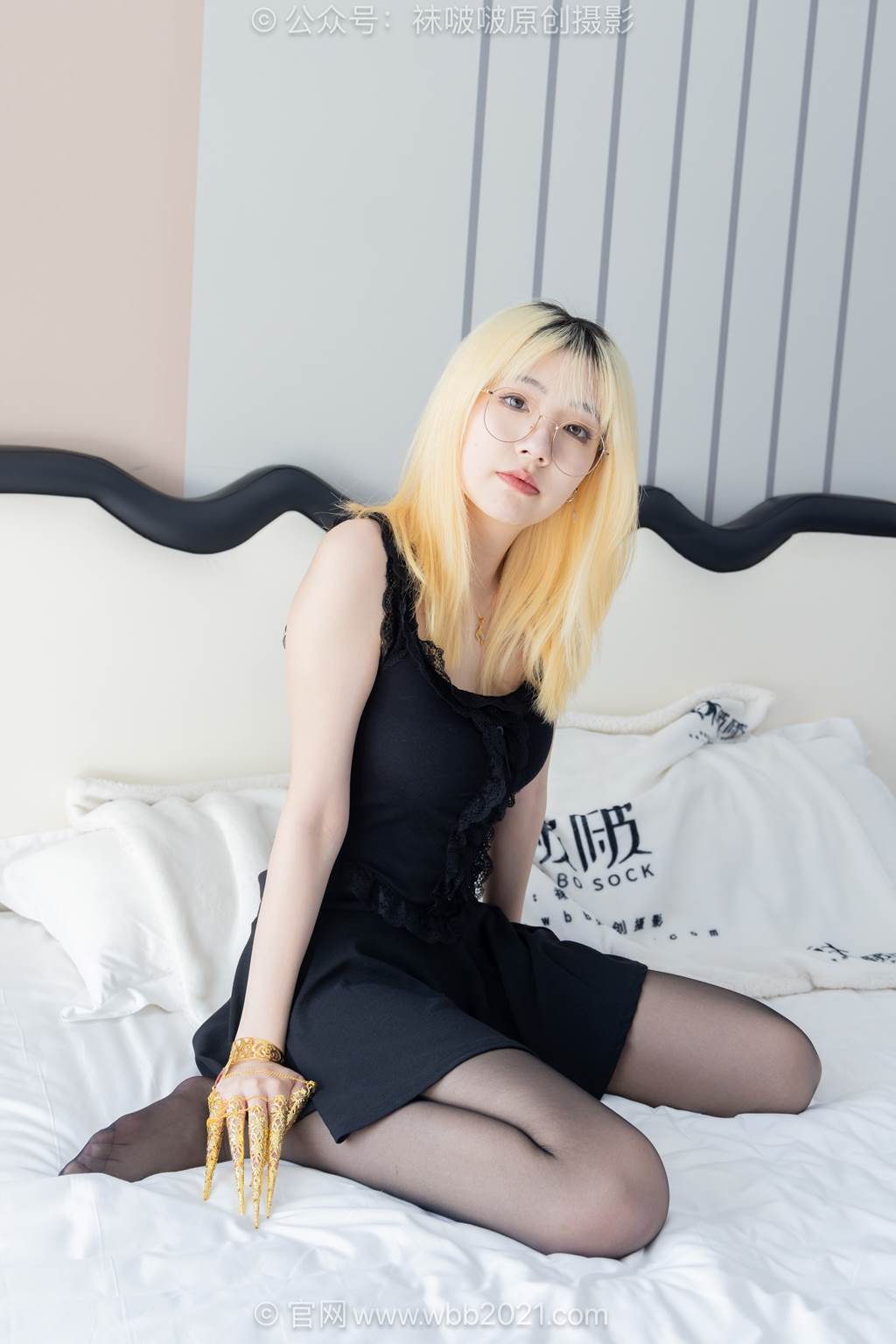 图片[1]-[BoBoSocks袜啵啵]NO.596 小甜豆-高跟鞋、高跟凉鞋、薄黑丝、裸足[200P/1V/8.78GB]-美图