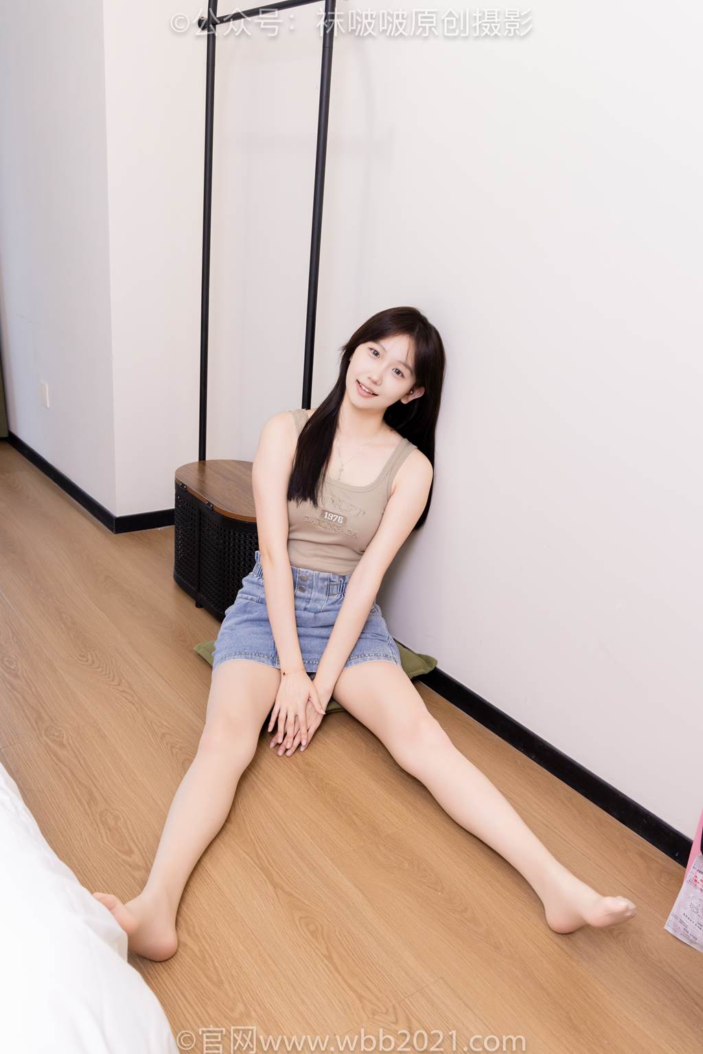 图片[4]-[BoBoSocks袜啵啵]NO.599 香菜-帆布鞋、白棉袜、薄肉丝[141P/1V/7.72GB]-美图