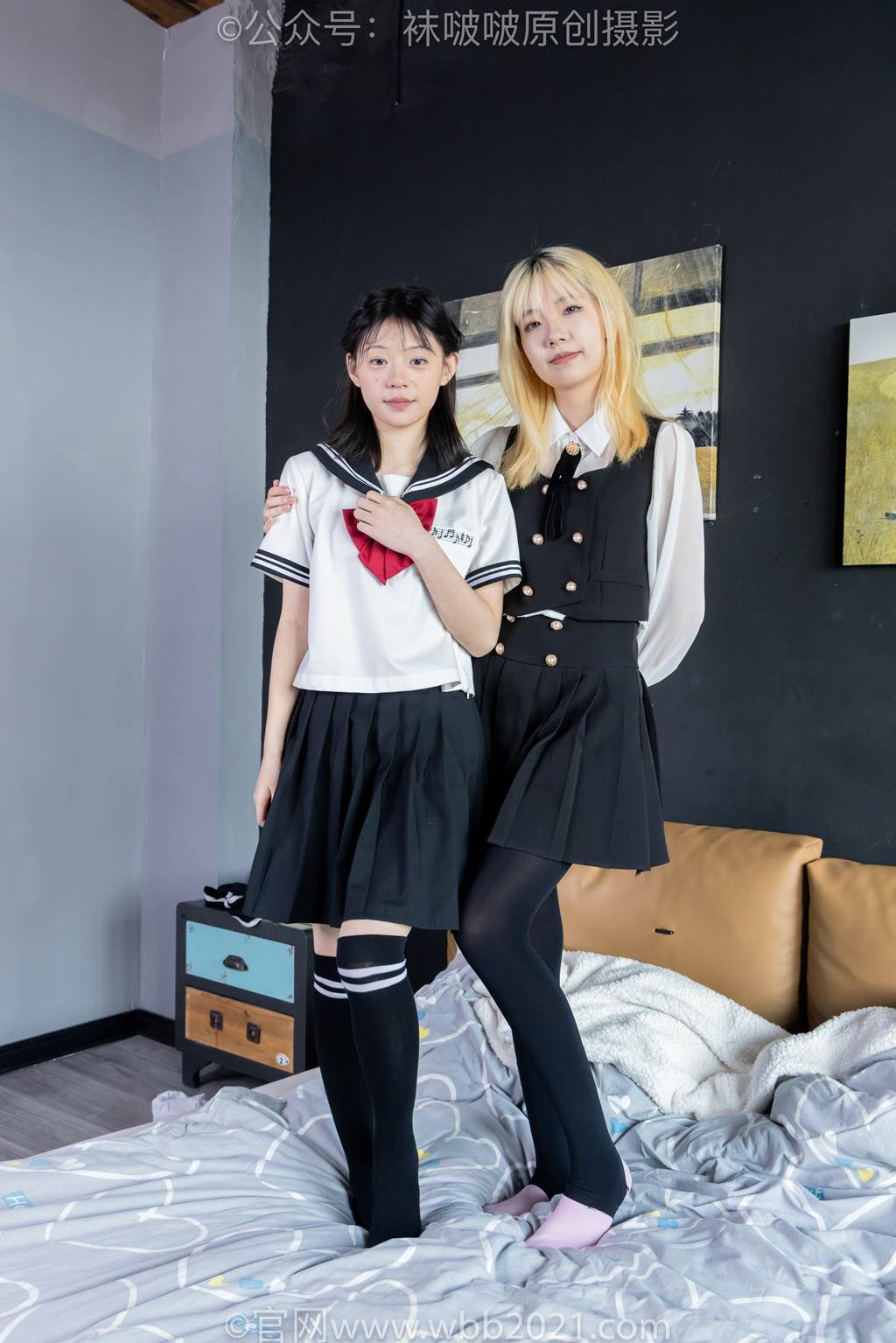 图片[4]-[BoBoSocks袜啵啵]NO.600 小甜豆&糯米-皮鞋、马丁靴、小熊拖鞋、过膝棉袜[160P/1V/8.48GB]-美图