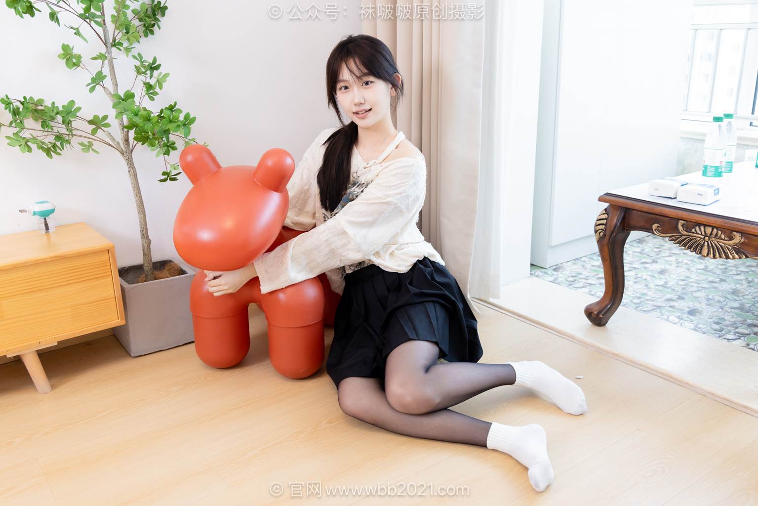 图片[4]-[BoBoSocks袜啵啵]NO.602 香菜-长靴、白棉袜、薄黑丝[144P/1V/5.51GB]-美图