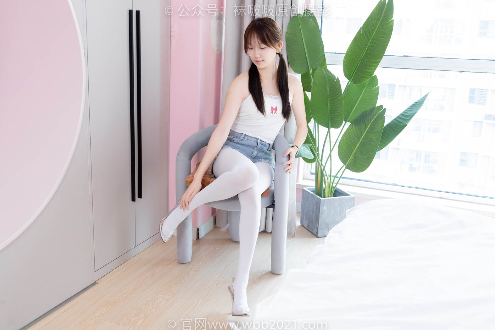 图片[4]-[BoBoSocks袜啵啵]NO.582 香菜-高跟鞋、厚白丝、裸足[152P/1V/5.82GB]-美图