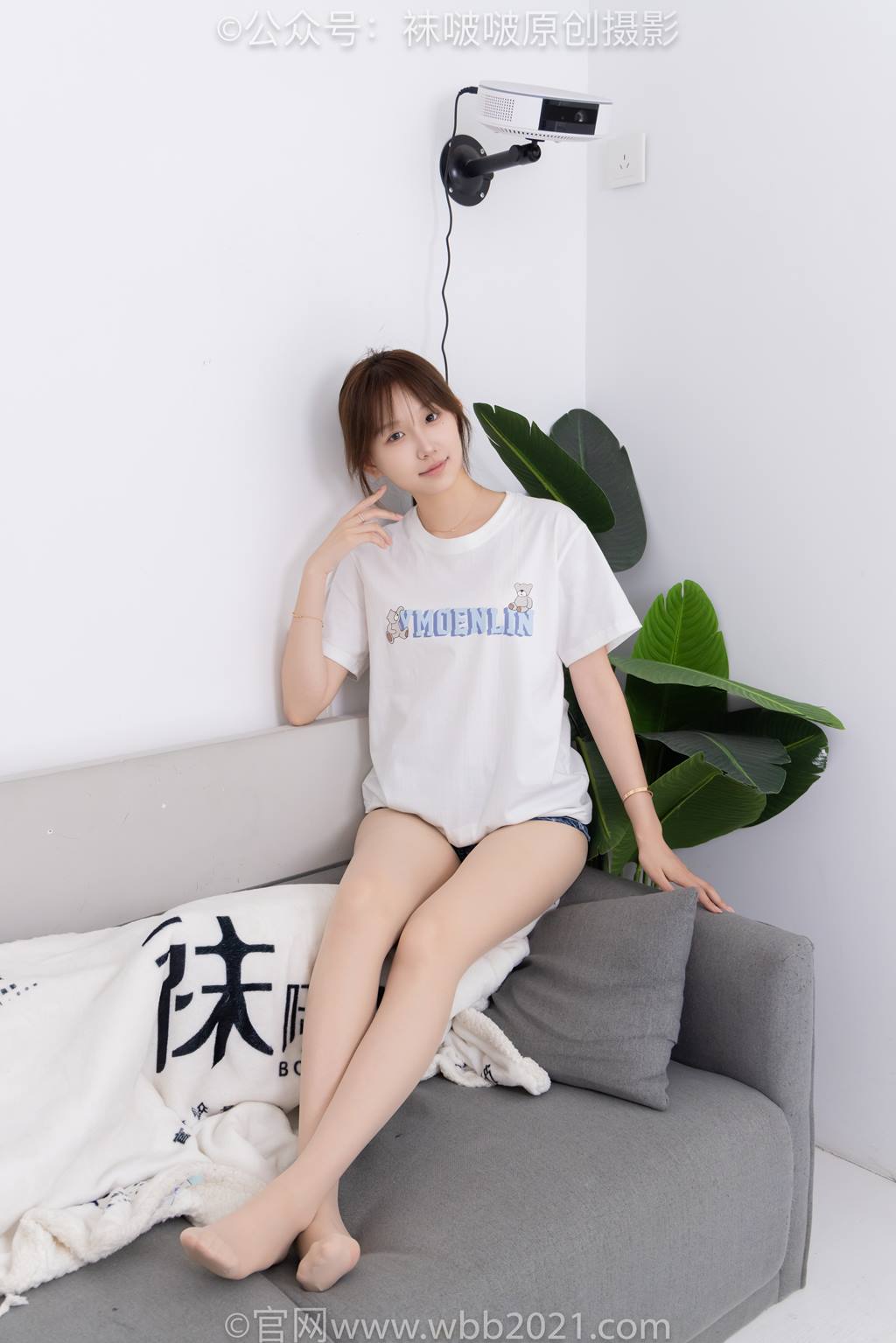 图片[4]-[BoBoSocks袜啵啵]NO.587 香菜-匡威帆布鞋、薄肉丝[179P/1V/9.41GB]-美图