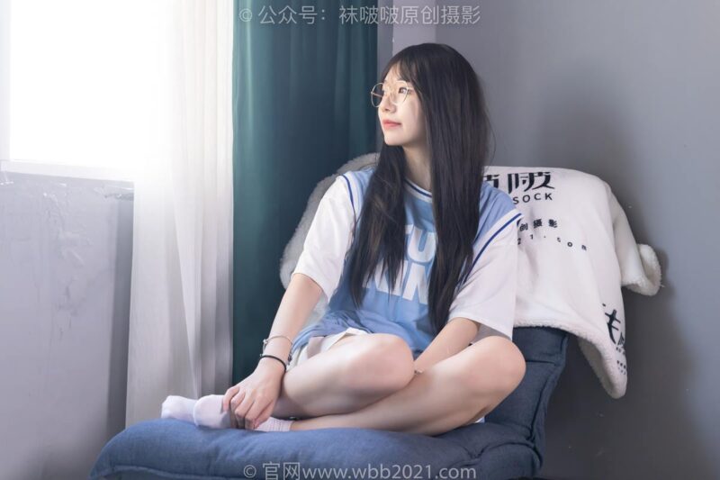 [BoBoSocks袜啵啵]NO.561 小甜豆-板鞋、短白棉袜、裸足[155P/1V/5.76GB]-美图