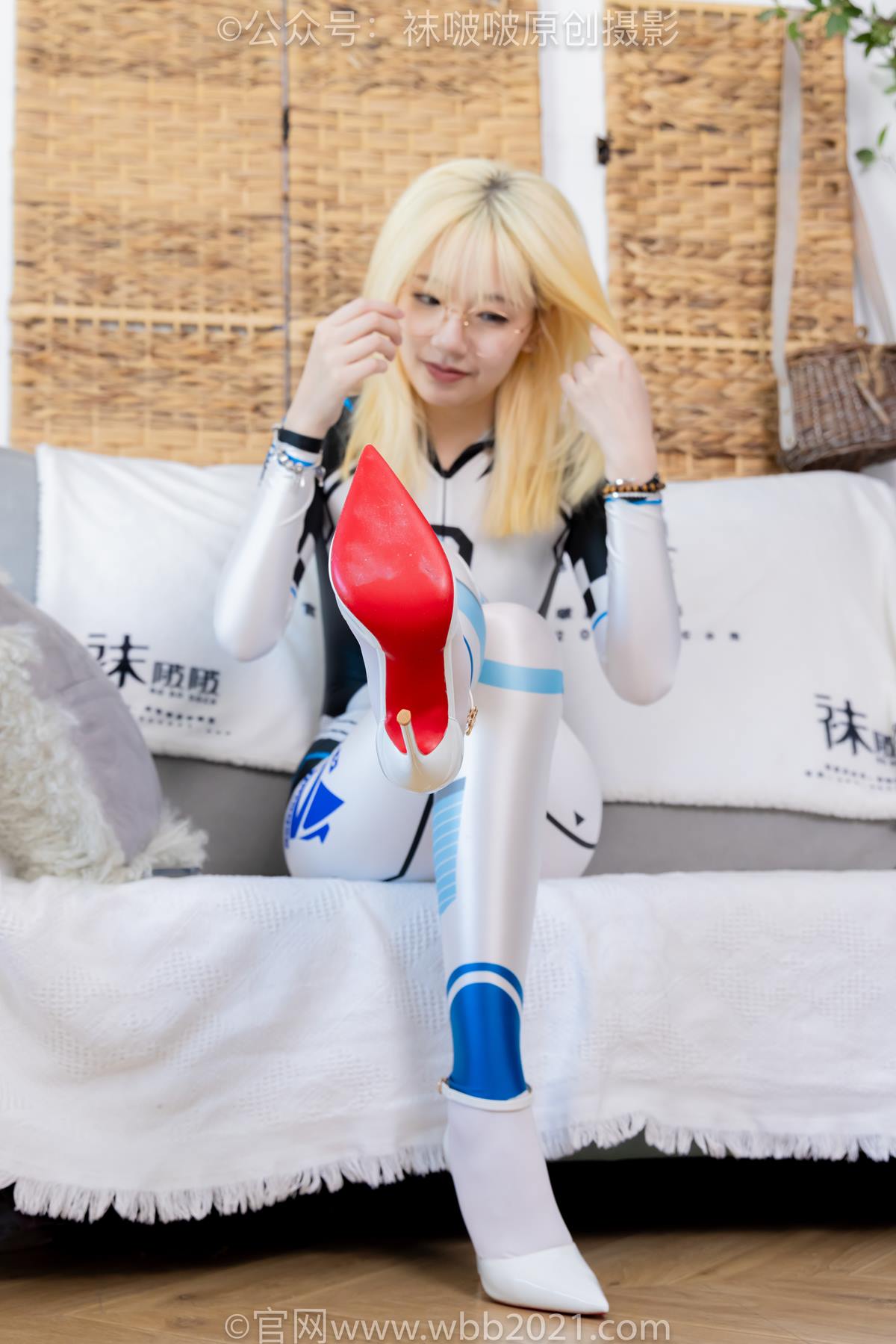 图片[1]-[BoBoSocks袜啵啵]NO.568 小甜豆-连体服、高跟鞋、厚白丝[148P/1V/6.39GB]-美图