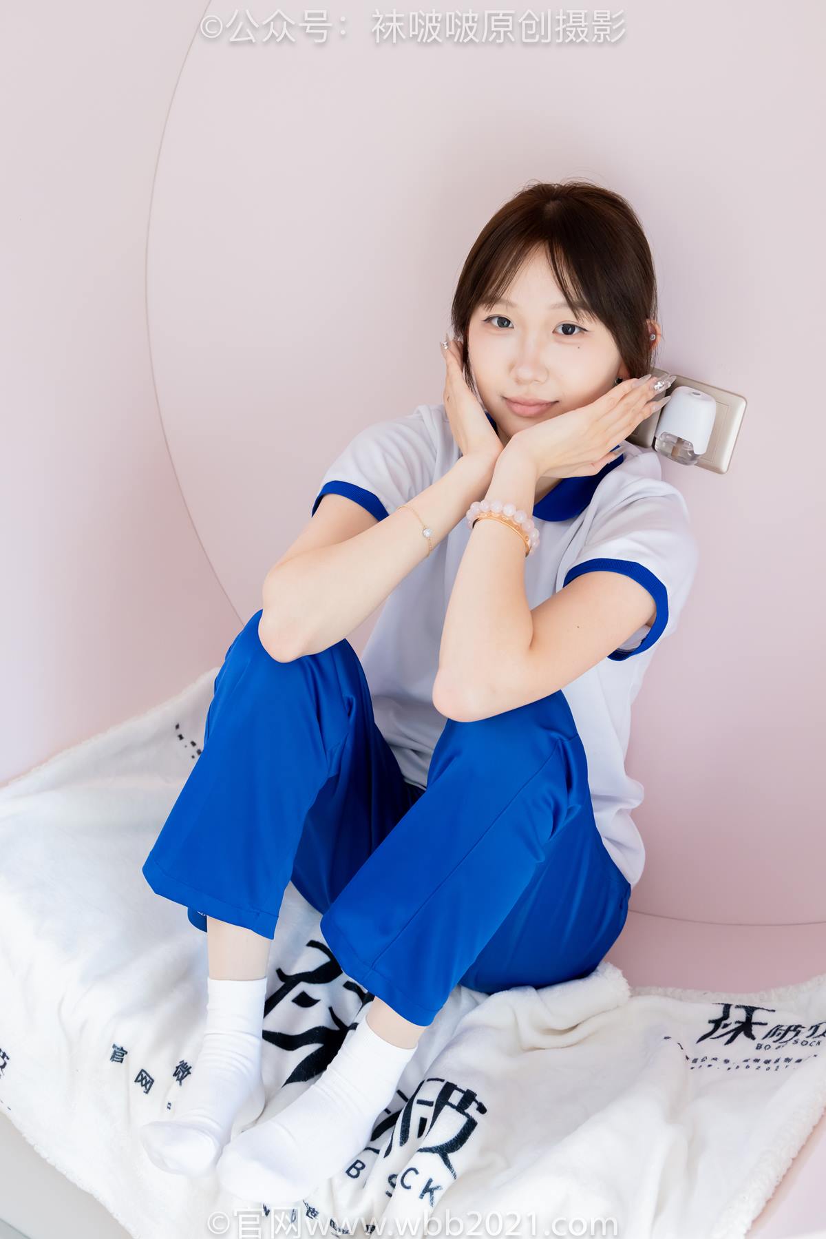 图片[4]-[BoBoSocks袜啵啵]NO.569 香菜-校服、板鞋、白棉袜、薄肉丝[157P/1V/7.15GB]-美图