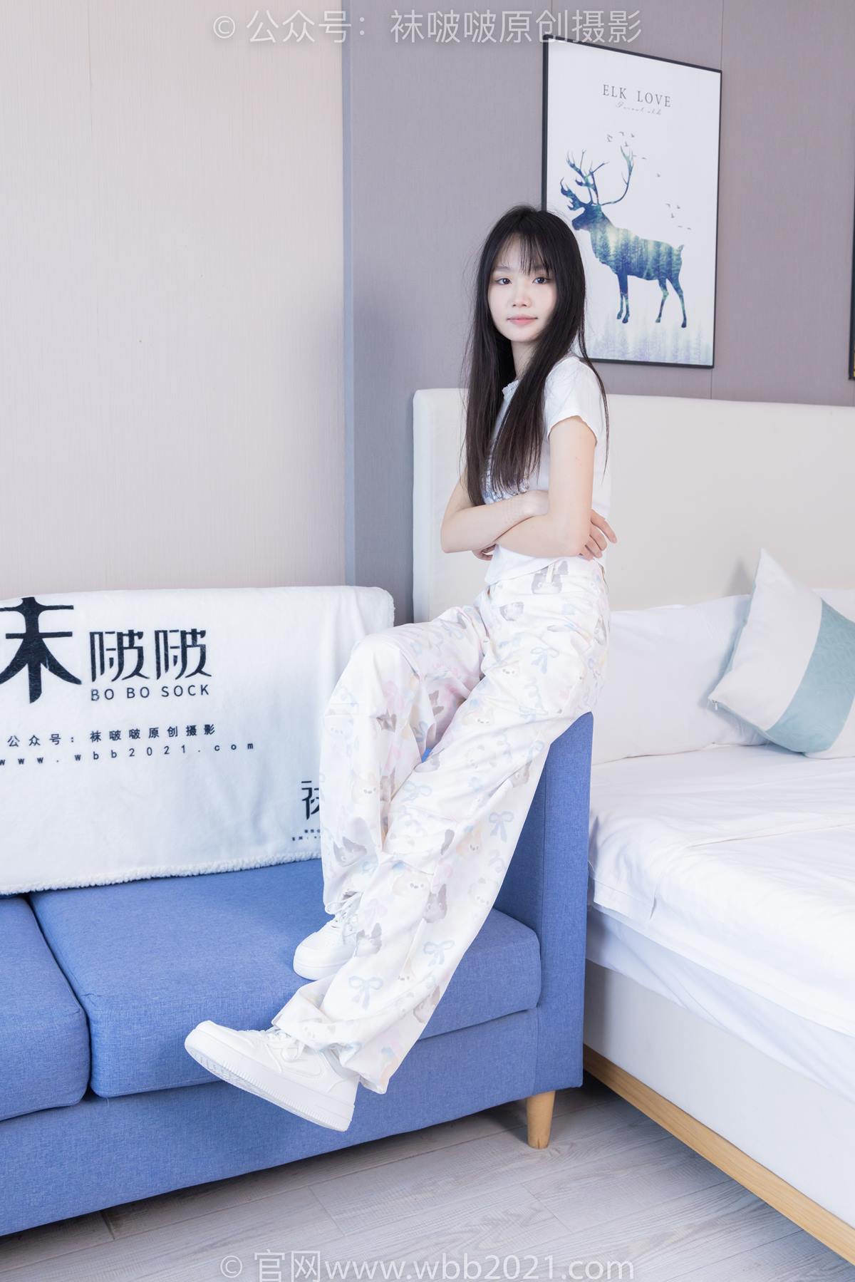 图片[2]-[BoBoSocks袜啵啵]NO.550 甜甜圈-板鞋自然穿脏白棉袜[148P/1V/5.90GB]-美图