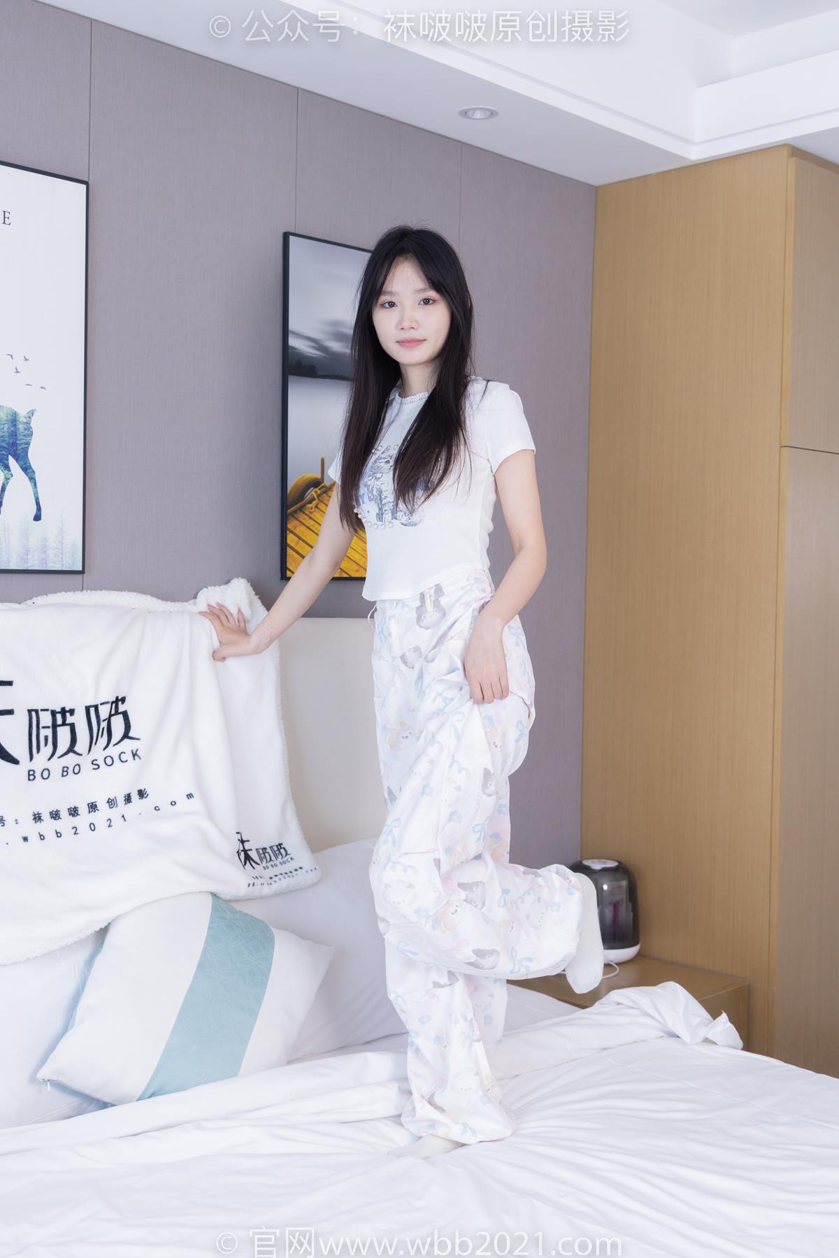 图片[4]-[BoBoSocks袜啵啵]NO.550 甜甜圈-板鞋自然穿脏白棉袜[148P/1V/5.90GB]-美图