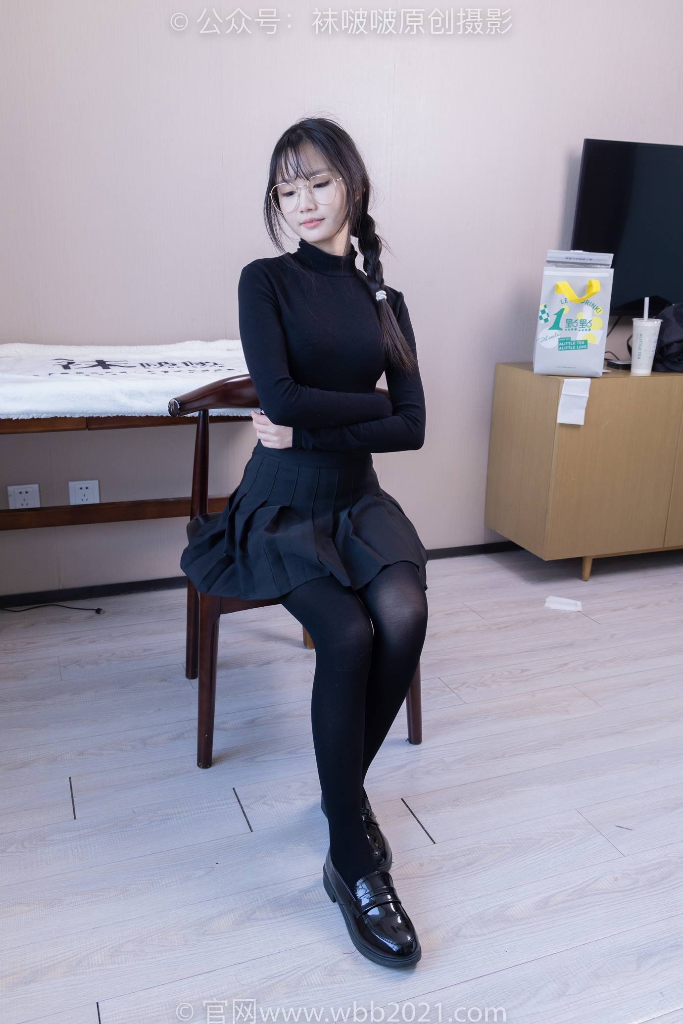 图片[3]-[BoBoSocks袜啵啵]NO.523 甜甜圈-皮鞋、厚黑丝[145P/1V/6.12GB]-美图